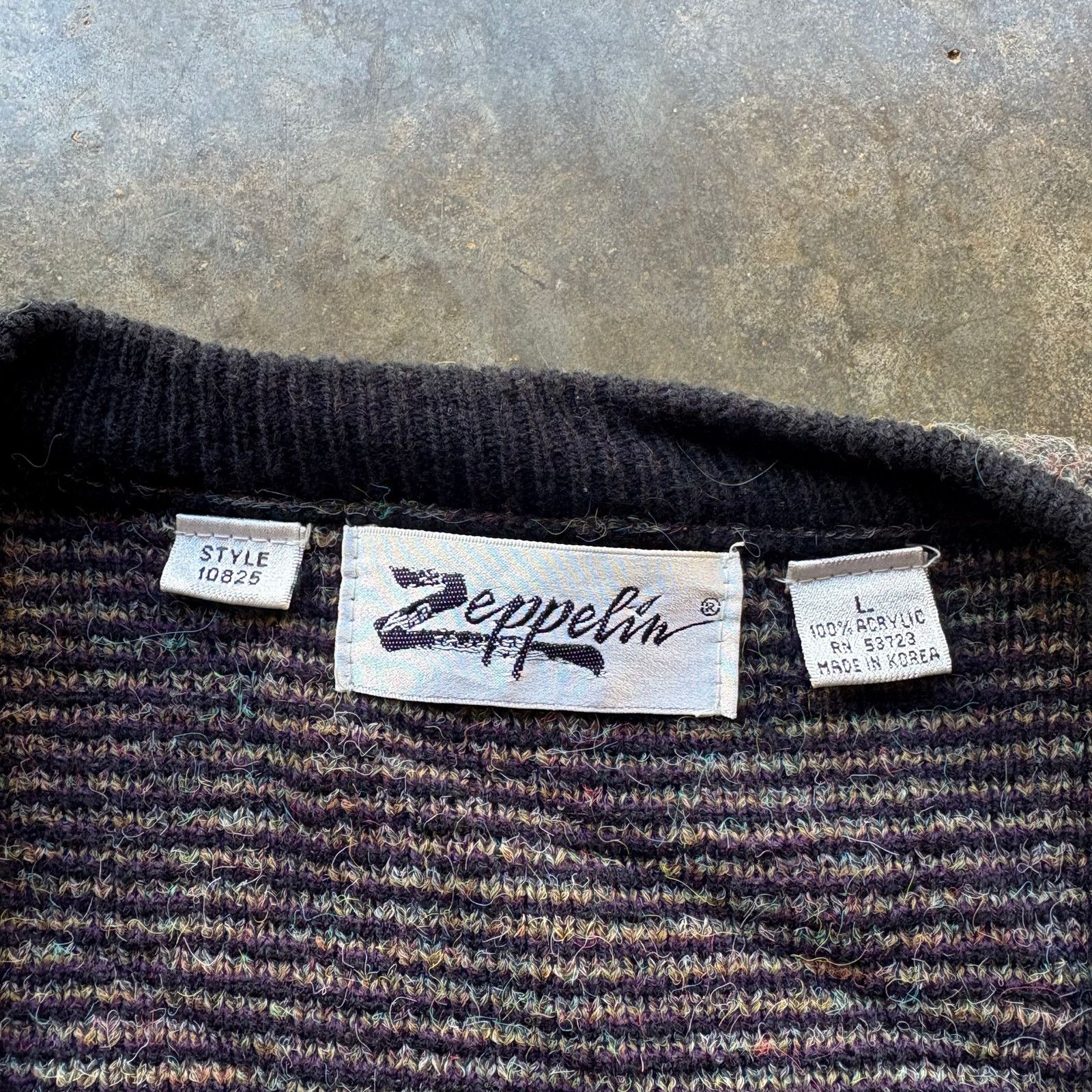 Vintage Vintage 90's Zeppelin Soft Cardigan Cobain Style Size US L / EU 52-54 / 3 - 4 Thumbnail