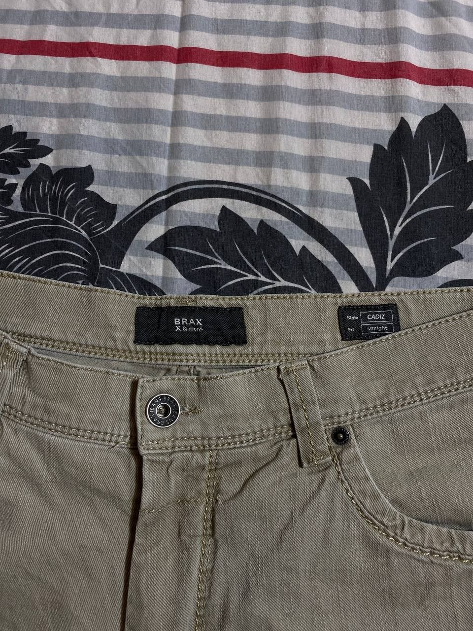 BRAX BRAX X&MORE Regular Fit 5-Pocket stretch Jeans. Size US 36 / EU 52 - 20 Thumbnail