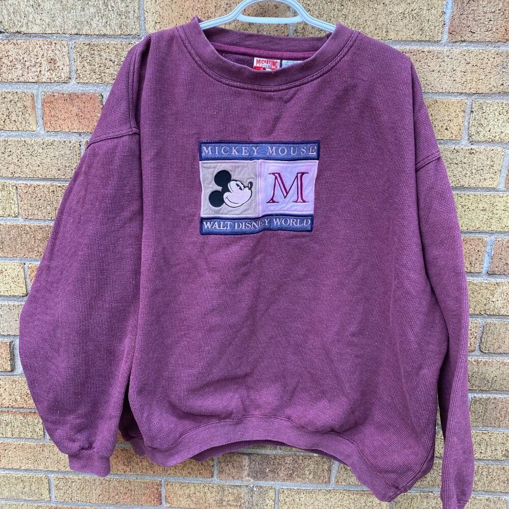 Disney × Vintage Vintage 1994 Embroidered Disney Mickey Mouse Crewneck Sweat Size US L / EU 52-54 / 3 - 3 Thumbnail