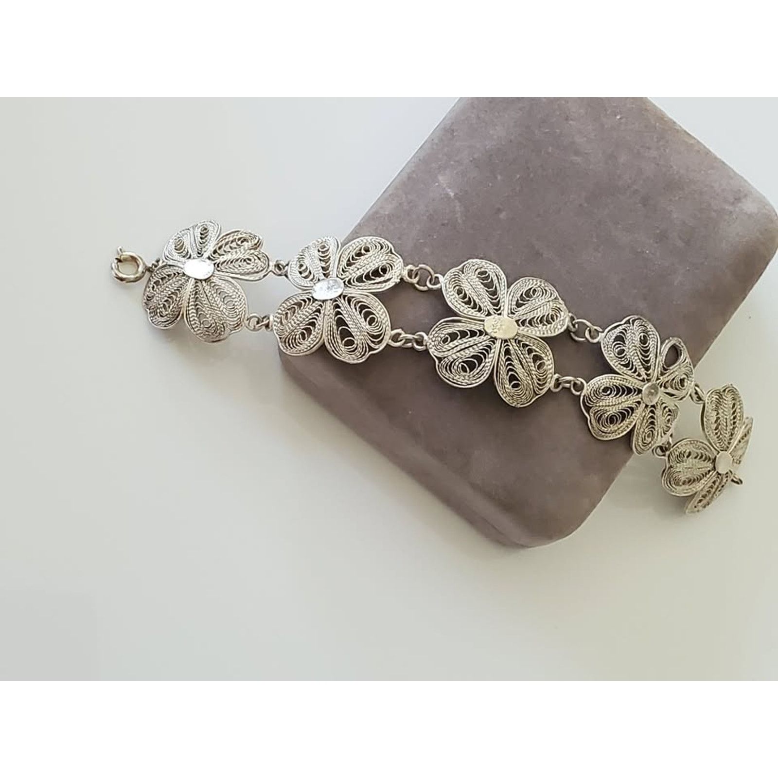 Other Vintage Silver Filigree Four Clover Link Bracelet – 6.25 in Size ONE SIZE - 2 Thumbnail