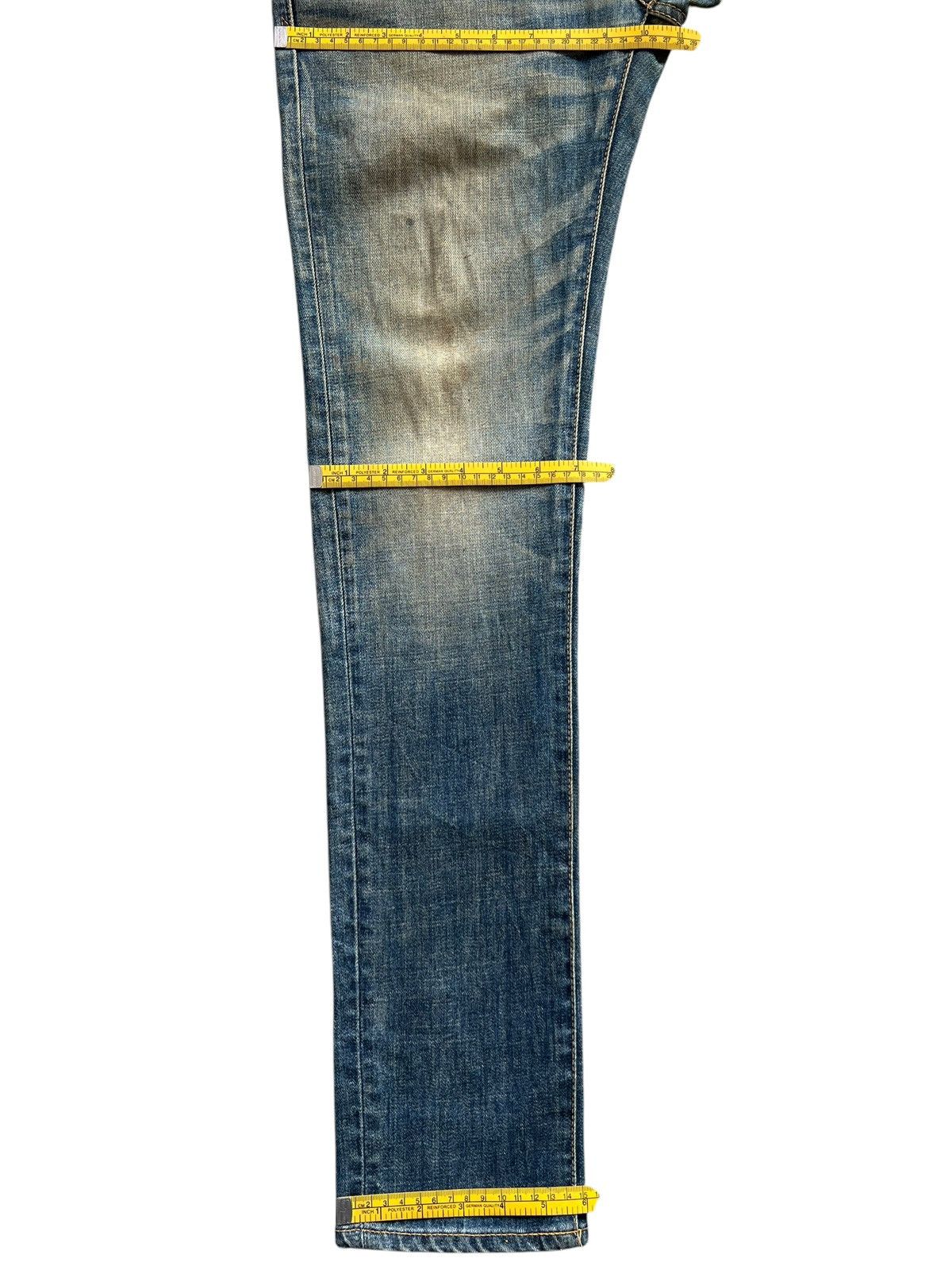 Vanquish Vintage Vanquish Distressed Mudwash Denim Jeans 30x31.5 Size US 30 / EU 46 - 13 Thumbnail