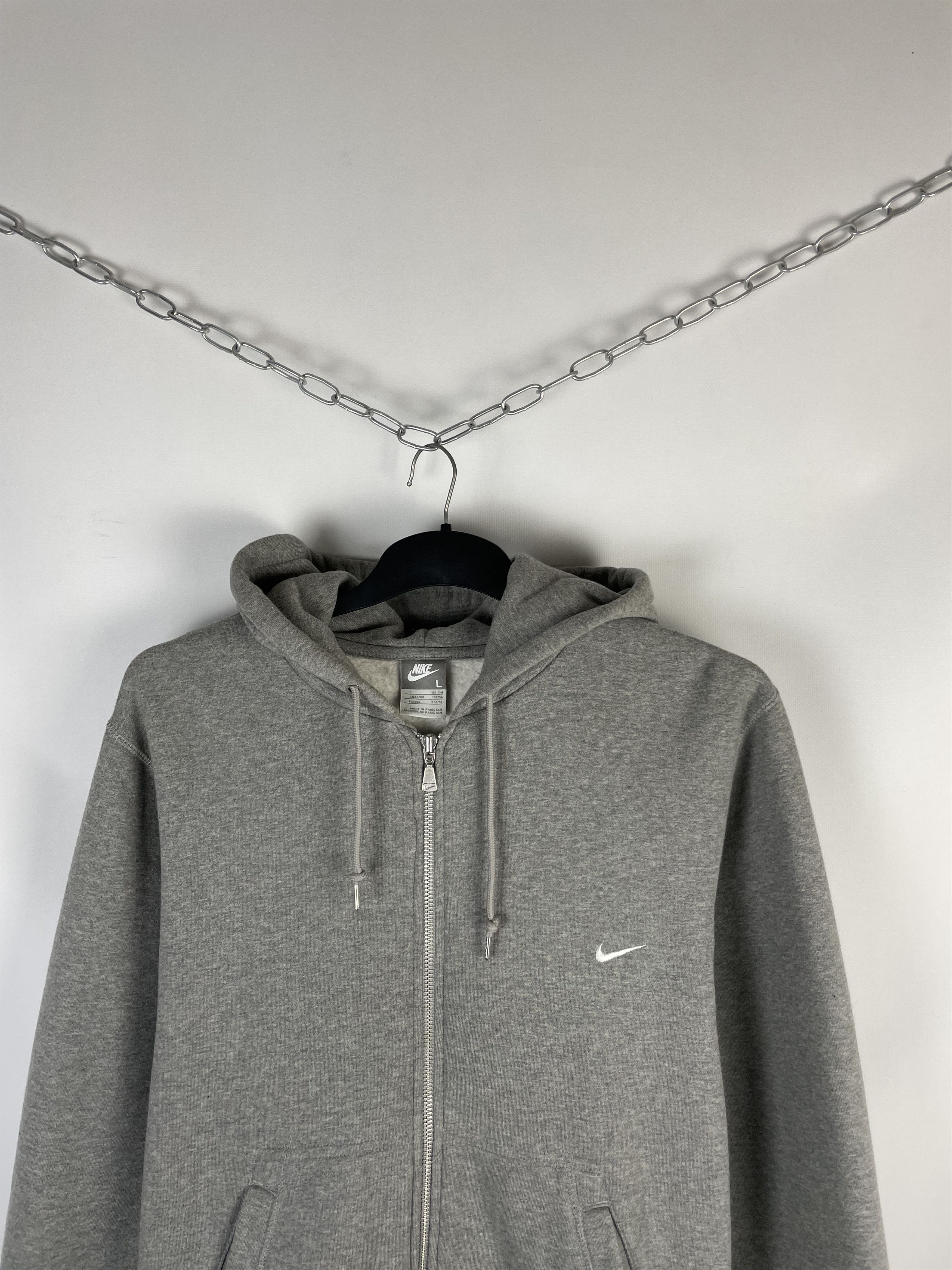 Nike Vintage Nike Zip Hoodie Y2K Size US L / EU 52-54 / 3 - 3 Thumbnail