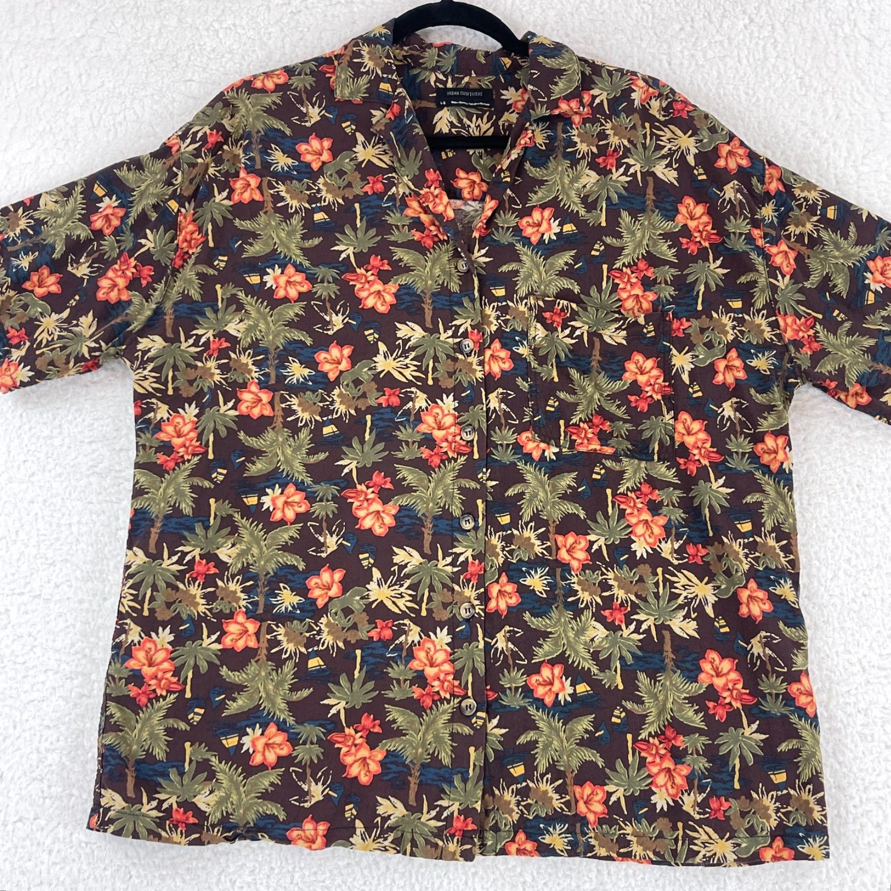 Urban Outfitters Urban Outfitters Morgan Palm Print Shirt Womens Large Brown Oversized Button-Up Size L / US 10 / IT 46 - 2 Thumbnail