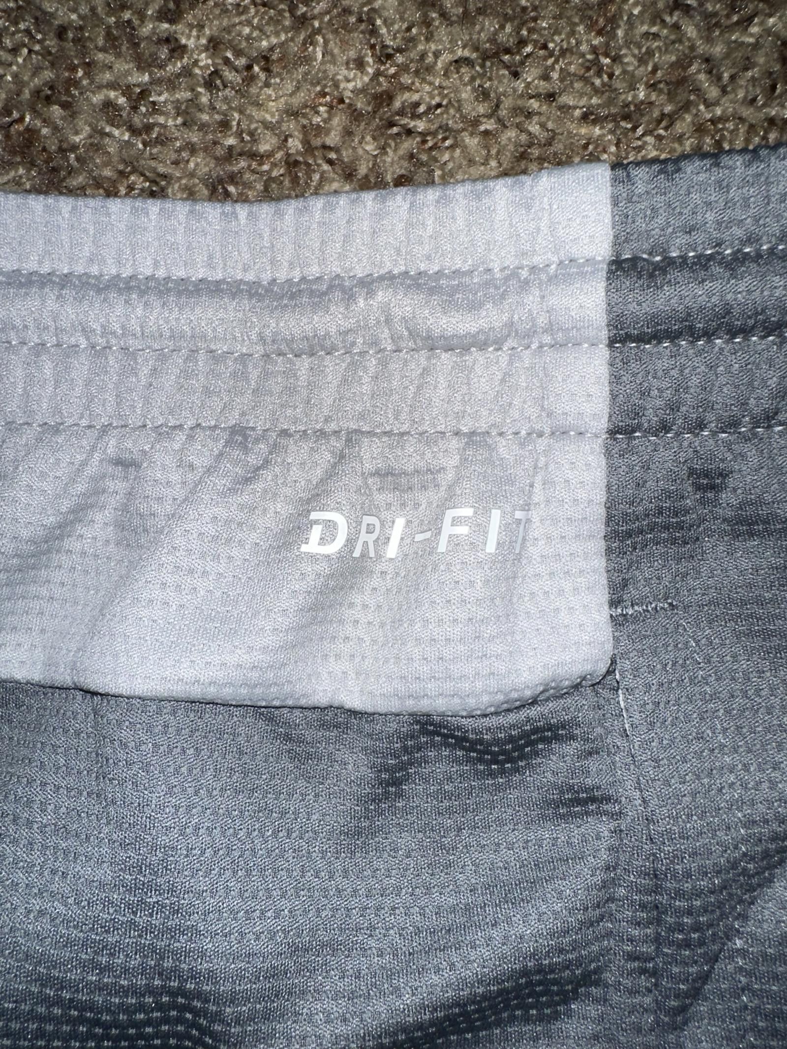 Nike Jordan Jumpman Life Sport Grey Short Size US 26 / EU 42 - 6 Thumbnail
