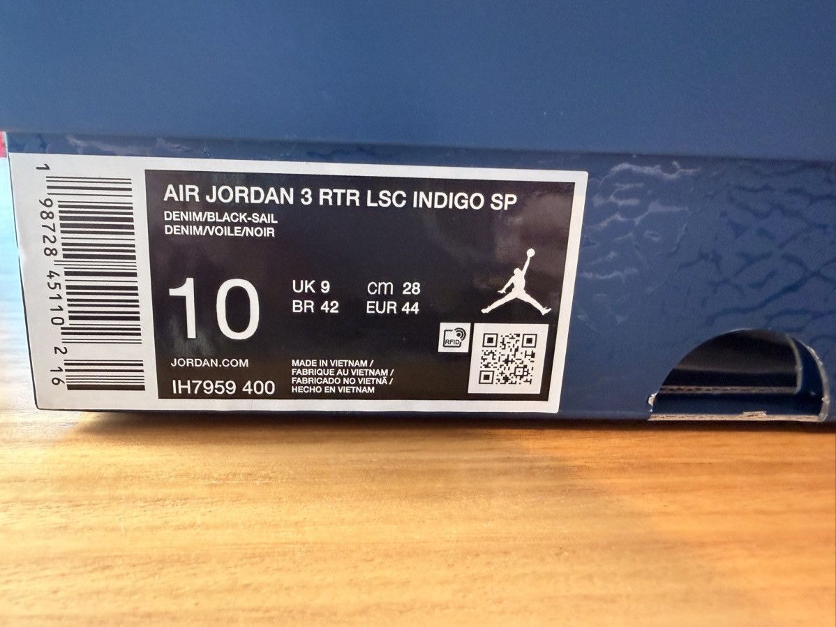 Jordan Brand × Levi's Air Jordan 3 x Levi's Indigo Denim US 10 Deadstock Size US 10 / EU 43 - 13 Thumbnail