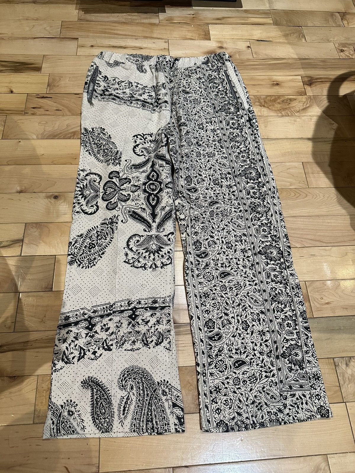 Paria Farzaneh 2021 Persian Paisley Hand Printed Pants Large Size US 34 / EU 50 - 1 Thumbnail