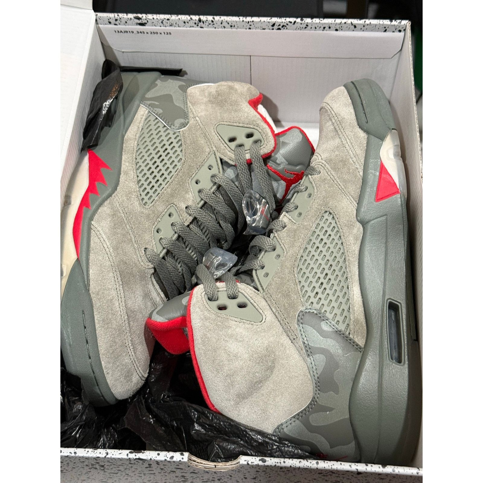 Jordan Brand Jordan 5 P51 Camo size 9.5 Sneakers Size US 9.5 / EU 42-43 - 10 Thumbnail