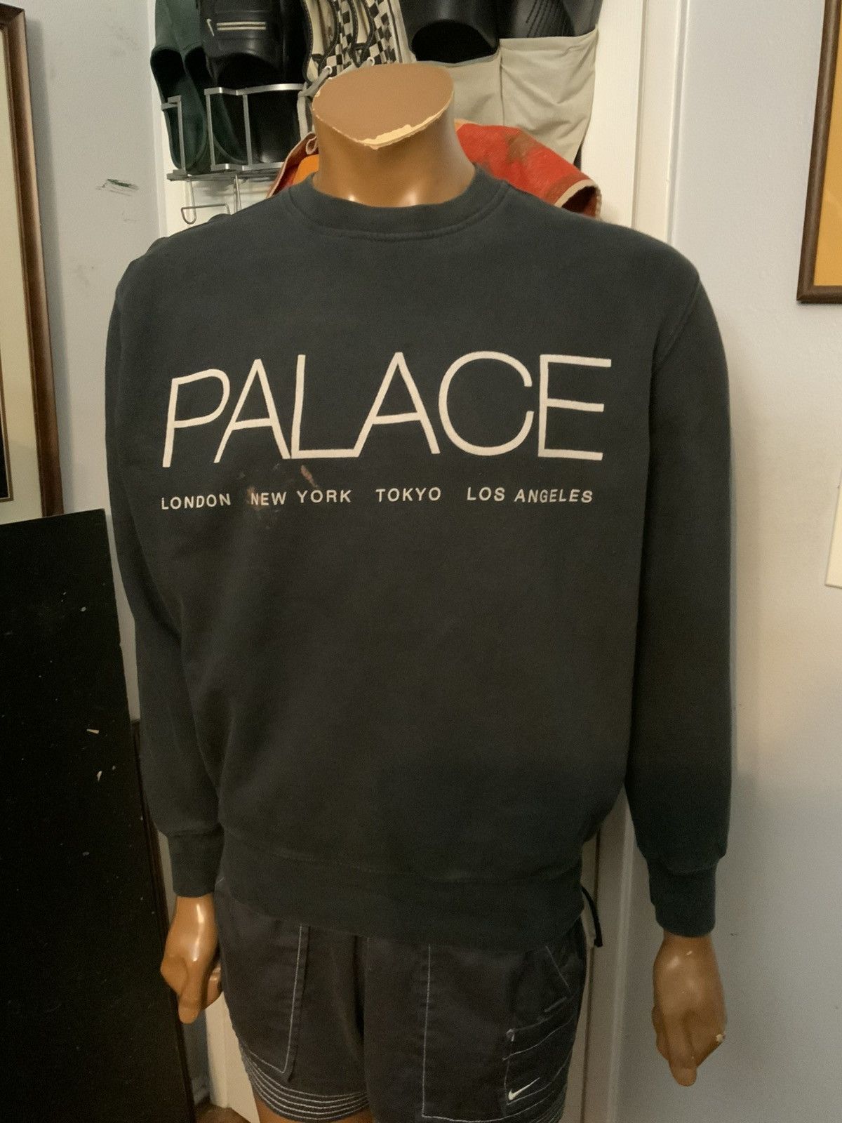 Palace Palace Skateboards Globaller World Tour Crewneck Sweatshirt Size US S / EU 44-46 / 1 - 10 Thumbnail