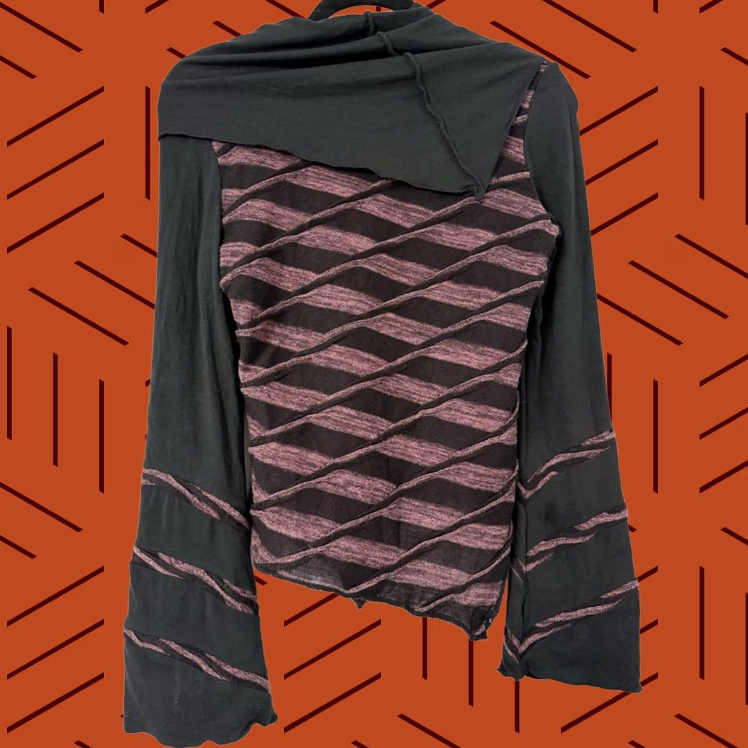 Bell Ipseity Black Pink Asymmetrical Bell Sleeve Knit Top Boho Festival XS Womens Size XS / US 0-2 / IT 36-38 - 1 Thumbnail