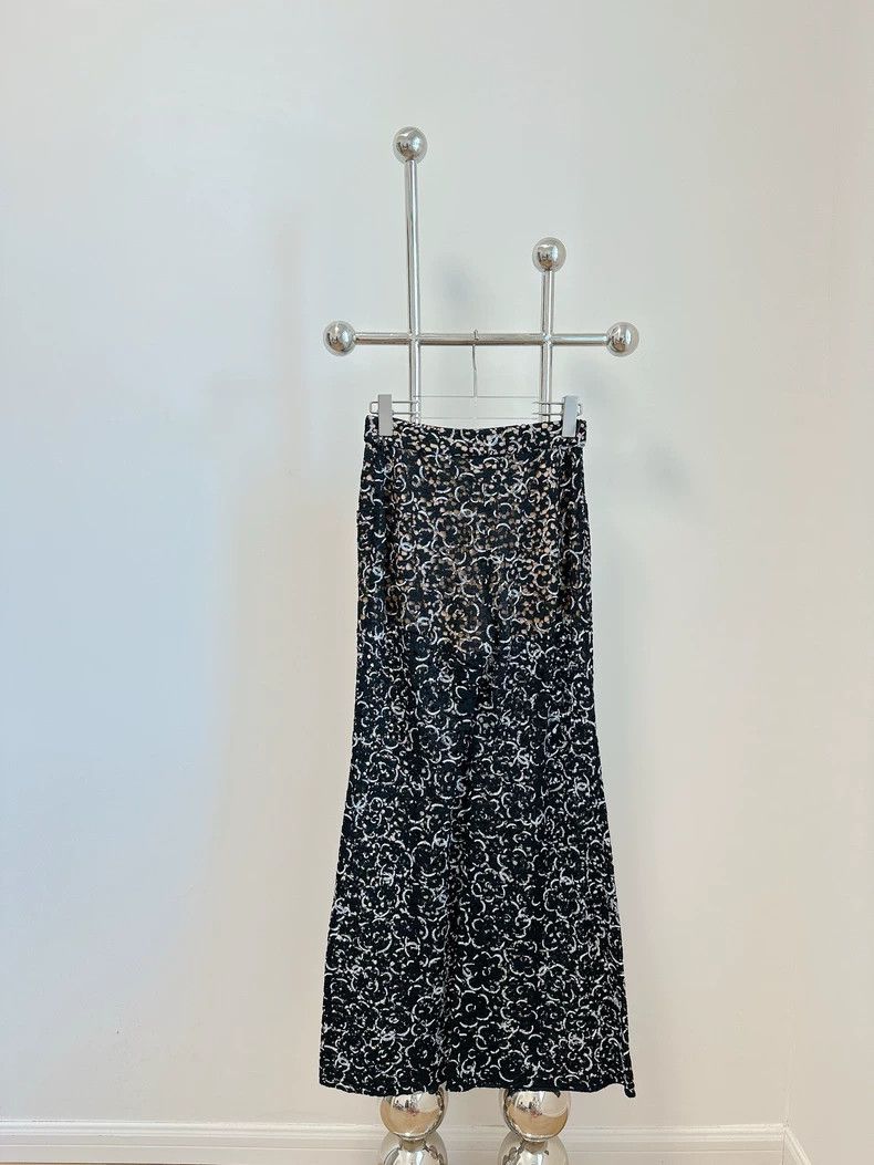 Chanel Chanel 22A high-end handicraft lace hollow trousers Size 25" / US 0 / IT 36 - 2 Thumbnail