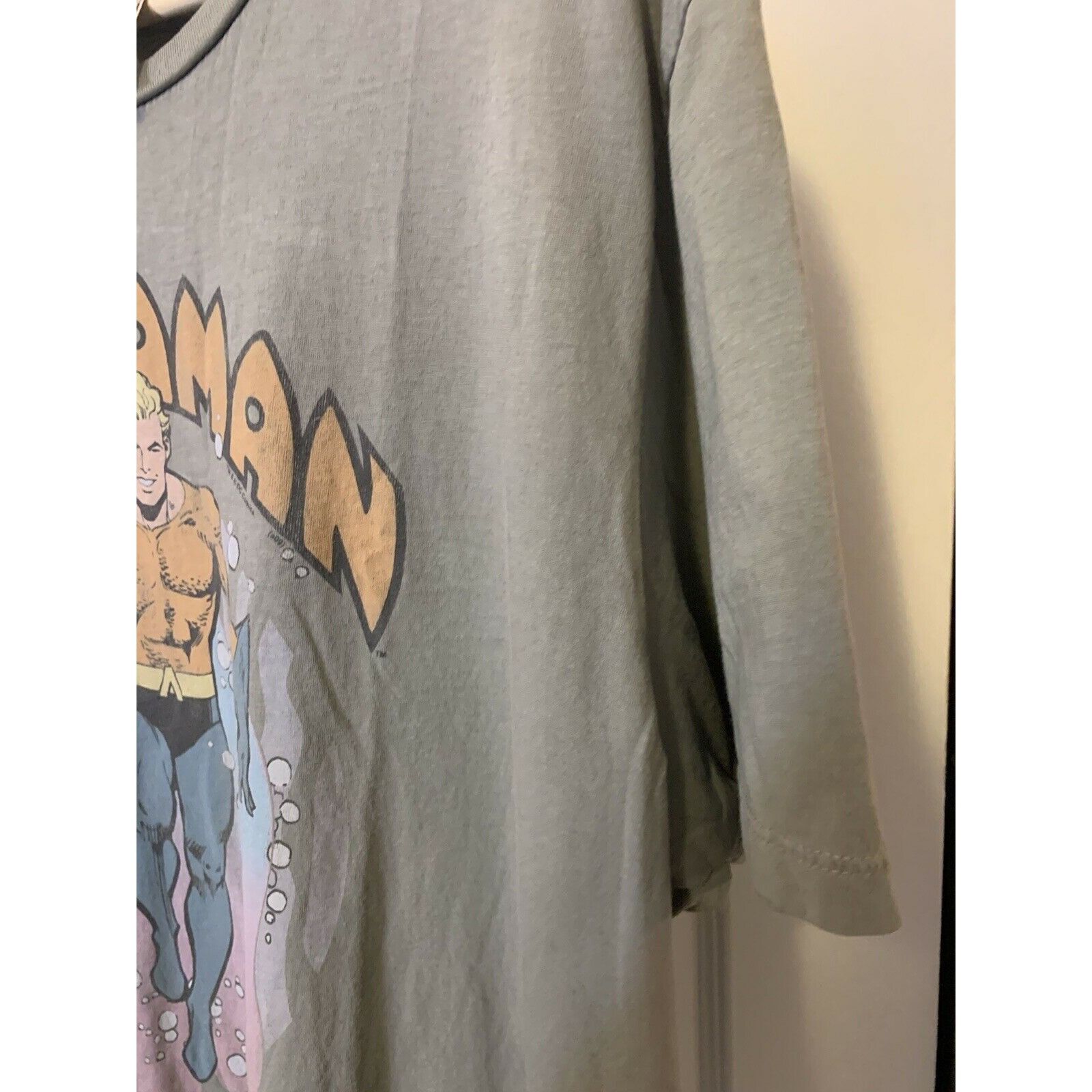 Junk Food Aquaman T-Shirt Justice League Men’s Sz 2XL Big Logo Junk Fo Size US XXL / EU 58 / 5 - 4 Thumbnail