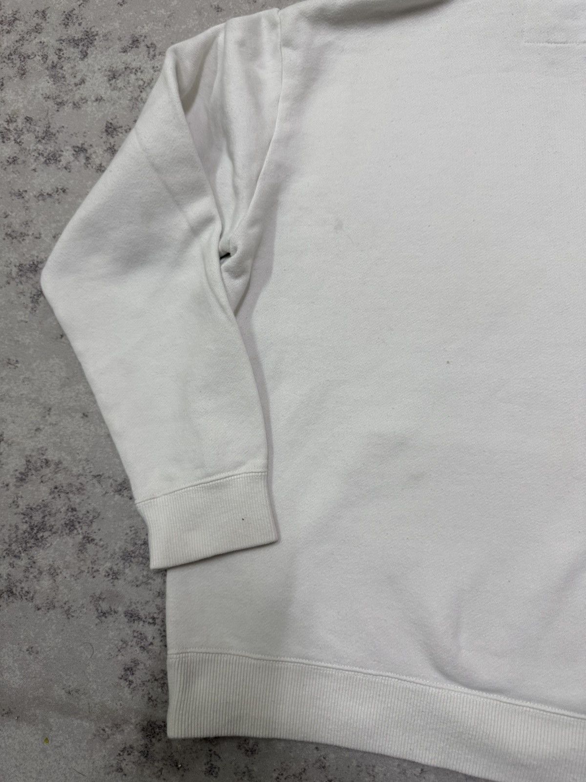 agnes b. Vintage Agnes B. Center Logo Pullover Sweater Hoodie Size S / US 4 / IT 40 - 13 Thumbnail