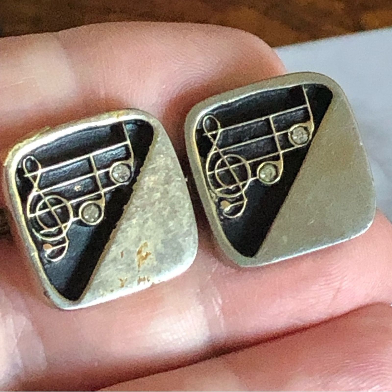 Vintage Vintage black enamel music note gold tone cuff links Size ONE SIZE - 3 Thumbnail