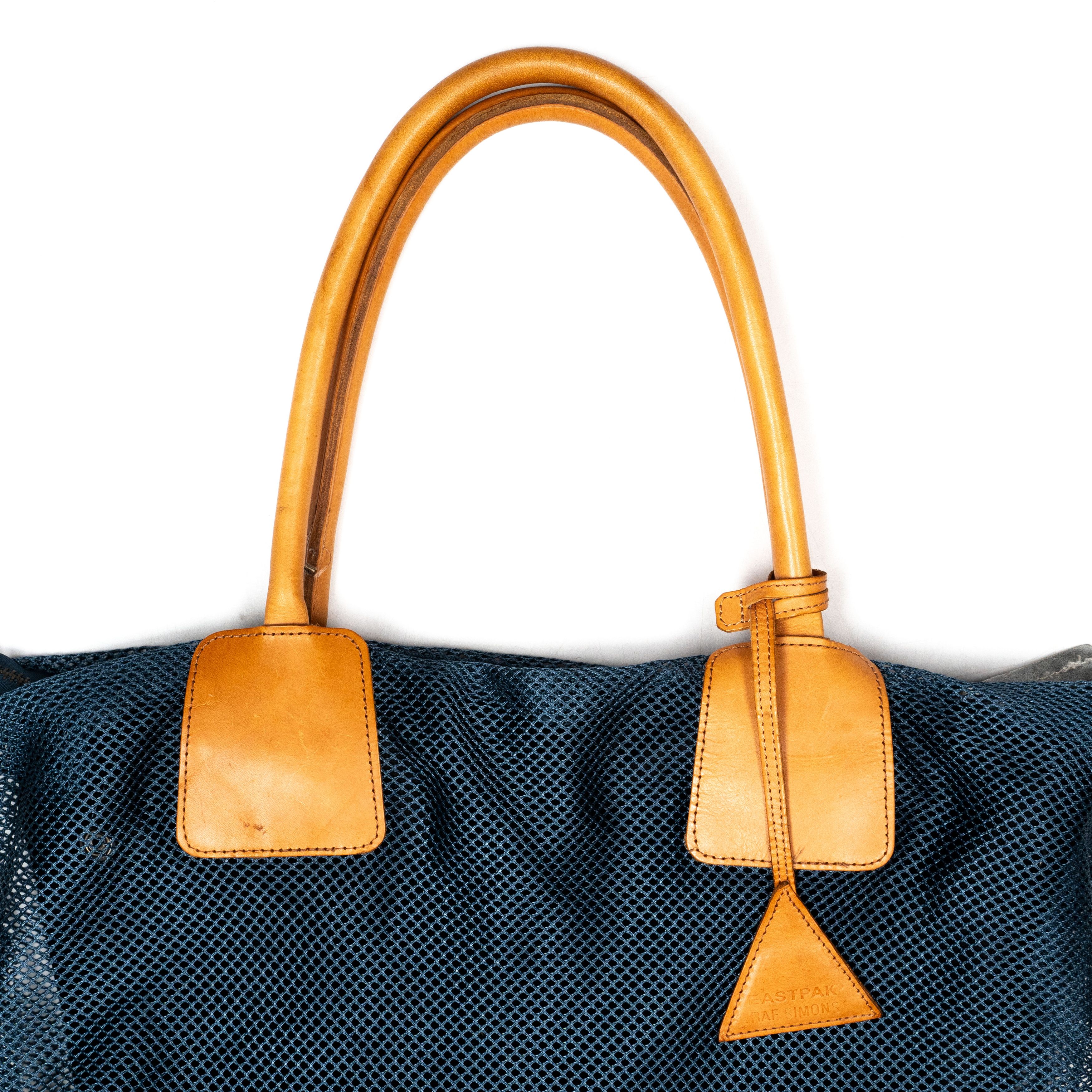 Eastpak × Raf Simons Raf Simons Eastpak 2009 S/S Oversized Mesh bag Size ONE SIZE - 3 Thumbnail