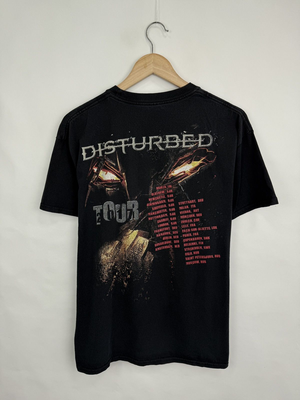 Band Tees × Vintage 💀 Disturbed Immortalized Metal Rock Band Tour 2017 T-shirt Size US M / EU 48-50 / 2 - 7 Thumbnail