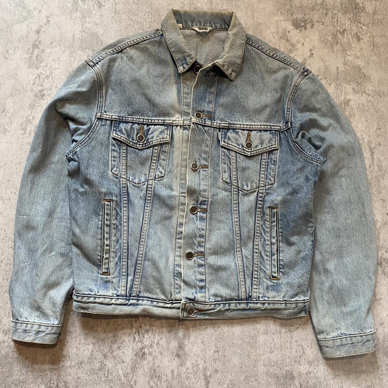 Levi's Levi's denim jacket in blue, with some wear Size US S / EU 44-46 / 1 - 1 Thumbnail