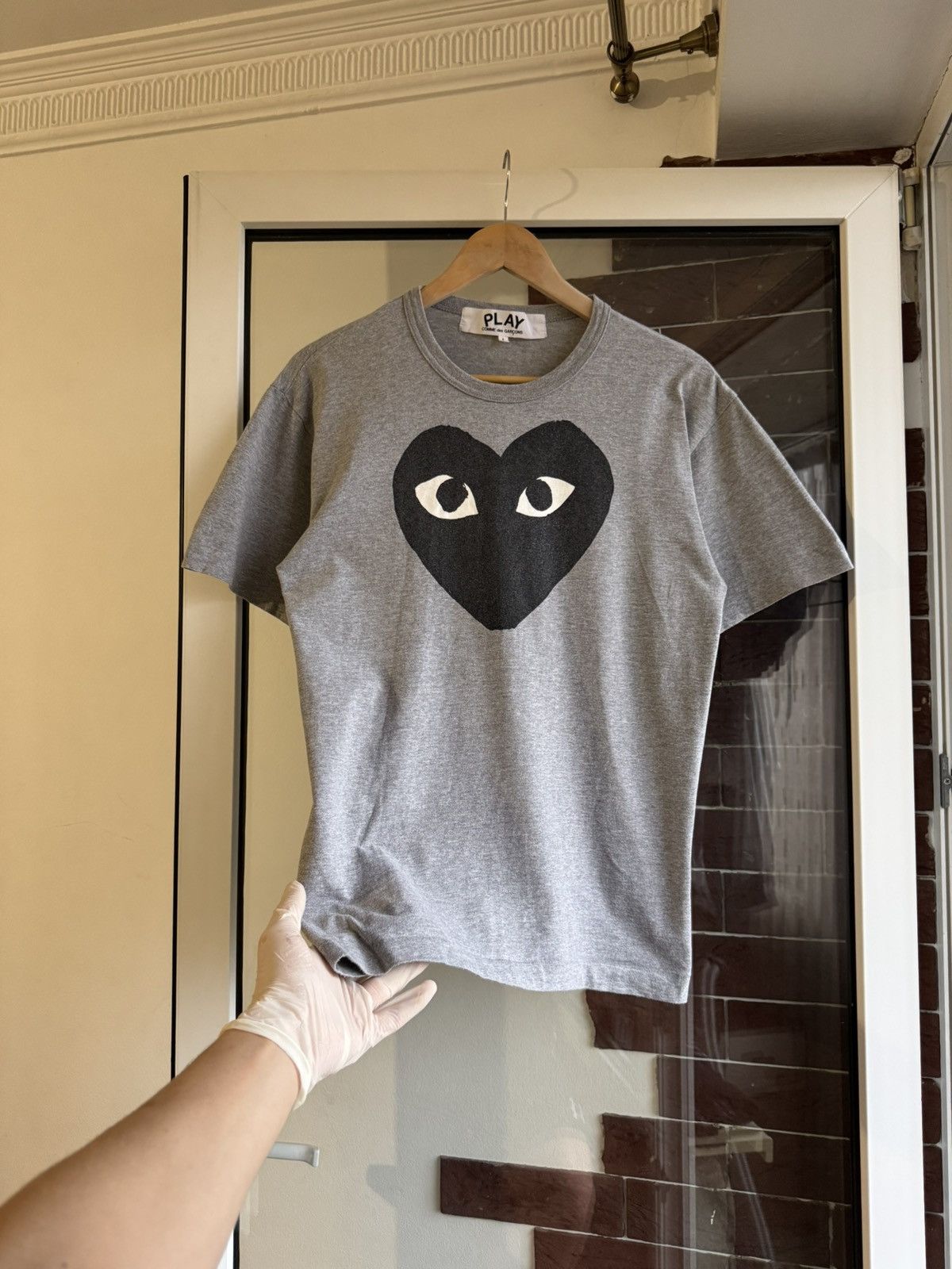 Comme des Garcons PLAY Comme Des Garcons gray tshirt Size US L / EU 52-54 / 3 - 7 Thumbnail