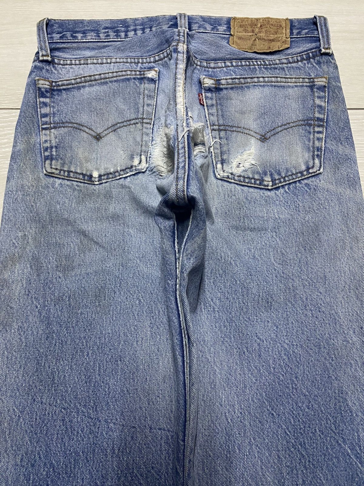 Levi's Vintage Levis 501 70s Faded Wash Repair Distressed Jeans Size US 29 - 4 Thumbnail