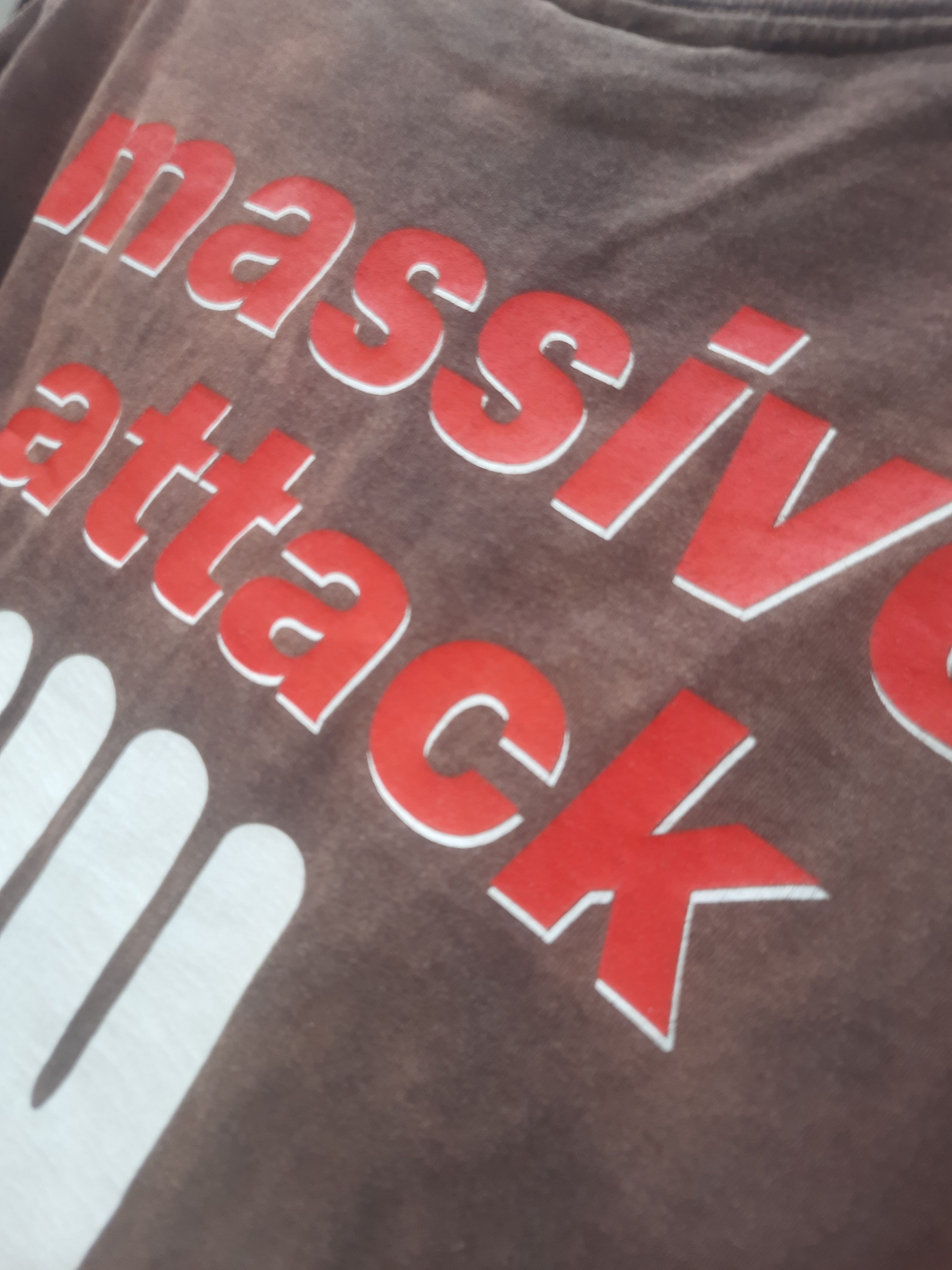 Band Tees Y2K Massive Attack Protection T-Shirt Size US M / EU 48-50 / 2 - 8 Thumbnail