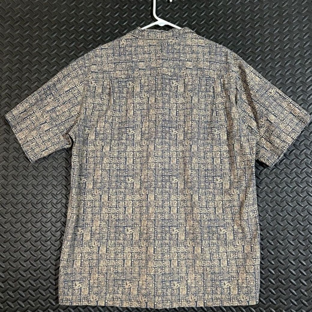 Vintage L.L. Bean Men's Shirt Large Beige Blue Abstract Geometric Short Sleeve Button Up Size US L / EU 52-54 / 3 - 3 Thumbnail