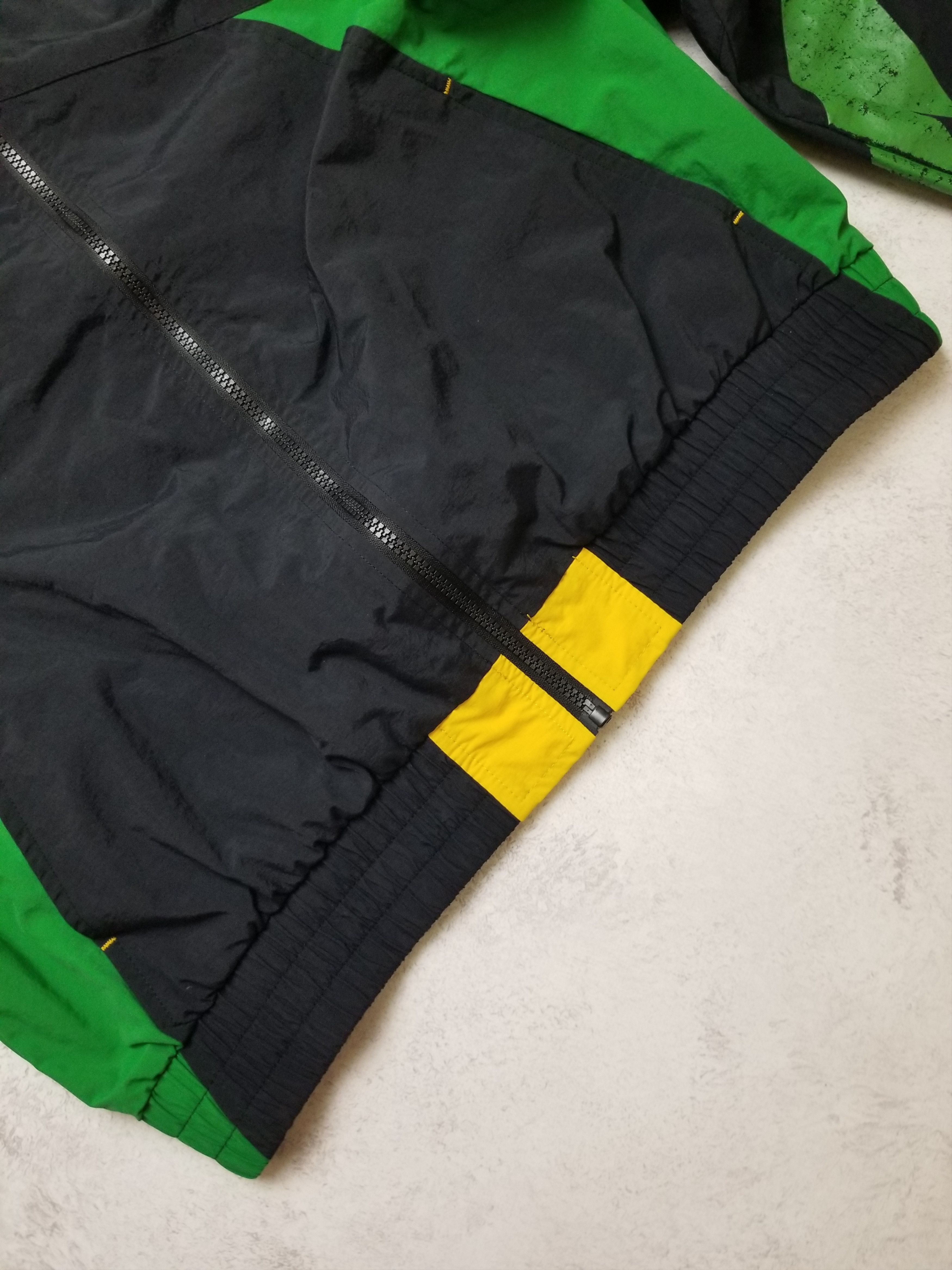 Mitchell & Ness LA Galaxy Mitchell & Ness Black Since '96 Windbreaker Jacket Size US L / EU 52-54 / 3 - 7 Thumbnail