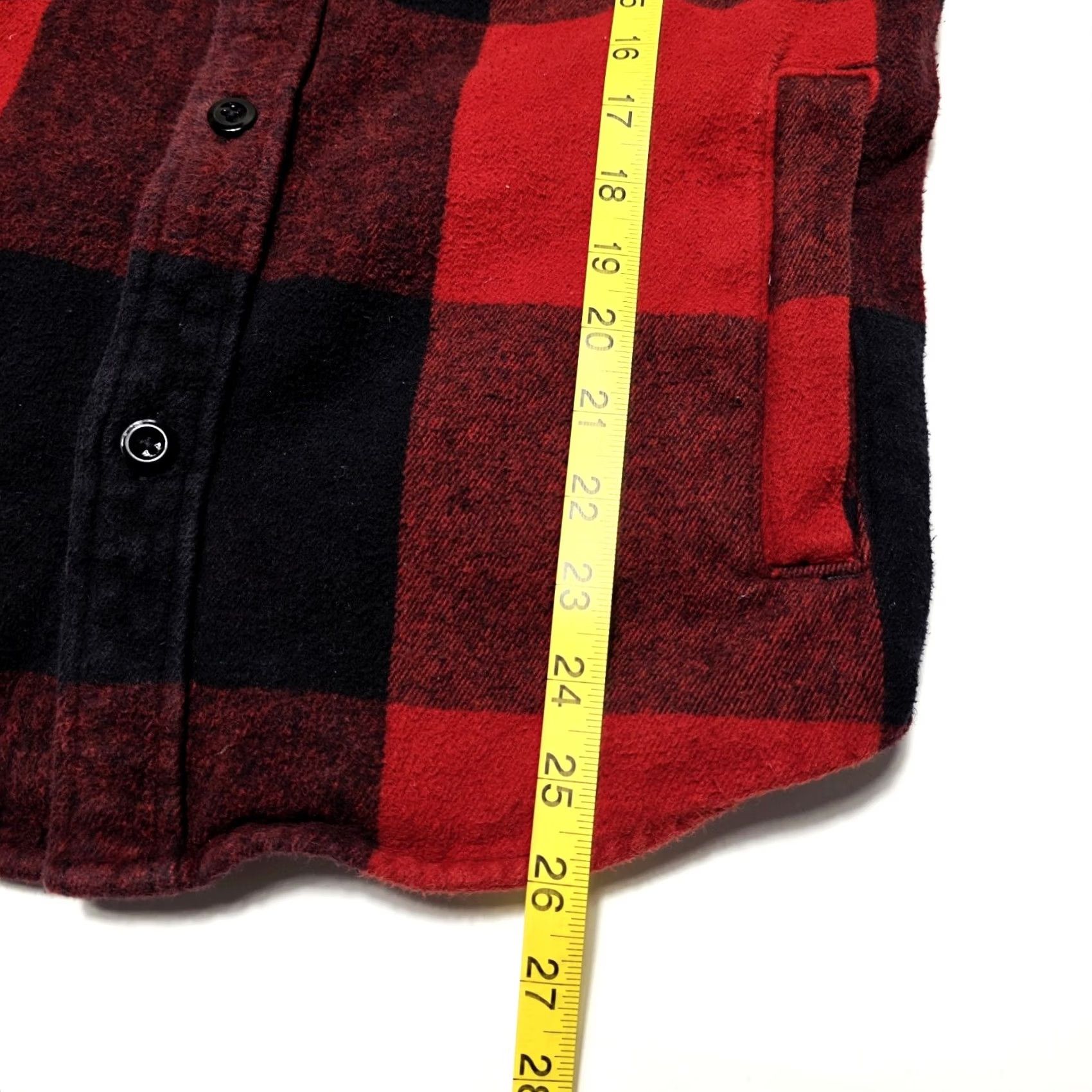 Abercrombie & Fitch Abercrombie & Fitch Shirt XS Men Red Plaid Heavyweight Flannel Button-Up with Pockets Size US XS / EU 42 / 0 - 7 Thumbnail