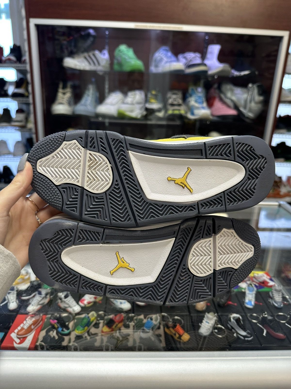 Jordan Brand Jordan 4 ‘Lightning’ Size US 5.5 / EU 38 - 5 Thumbnail