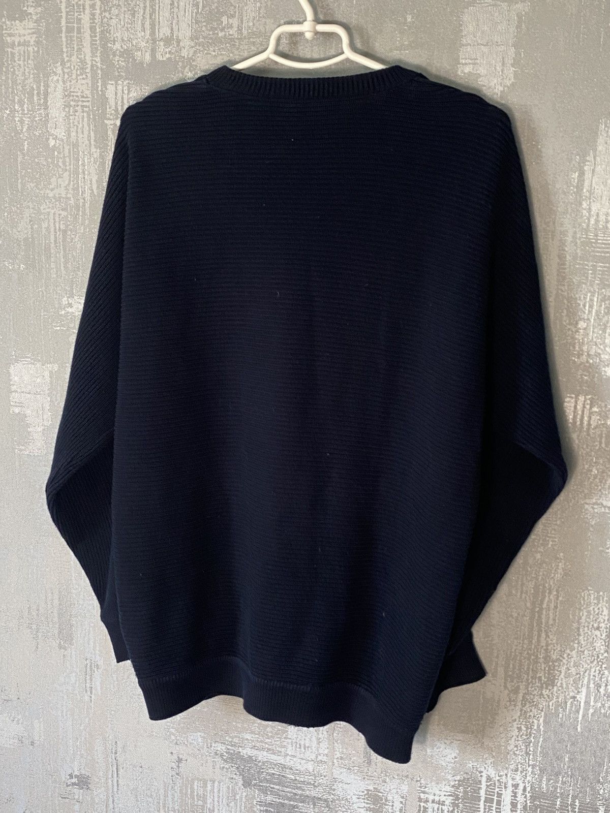 Carlo Colucci Vintage Carlo Colucci V-Neck Knitted Size 50 Dark Blue Size US M / EU 48-50 / 2 - 2 Thumbnail