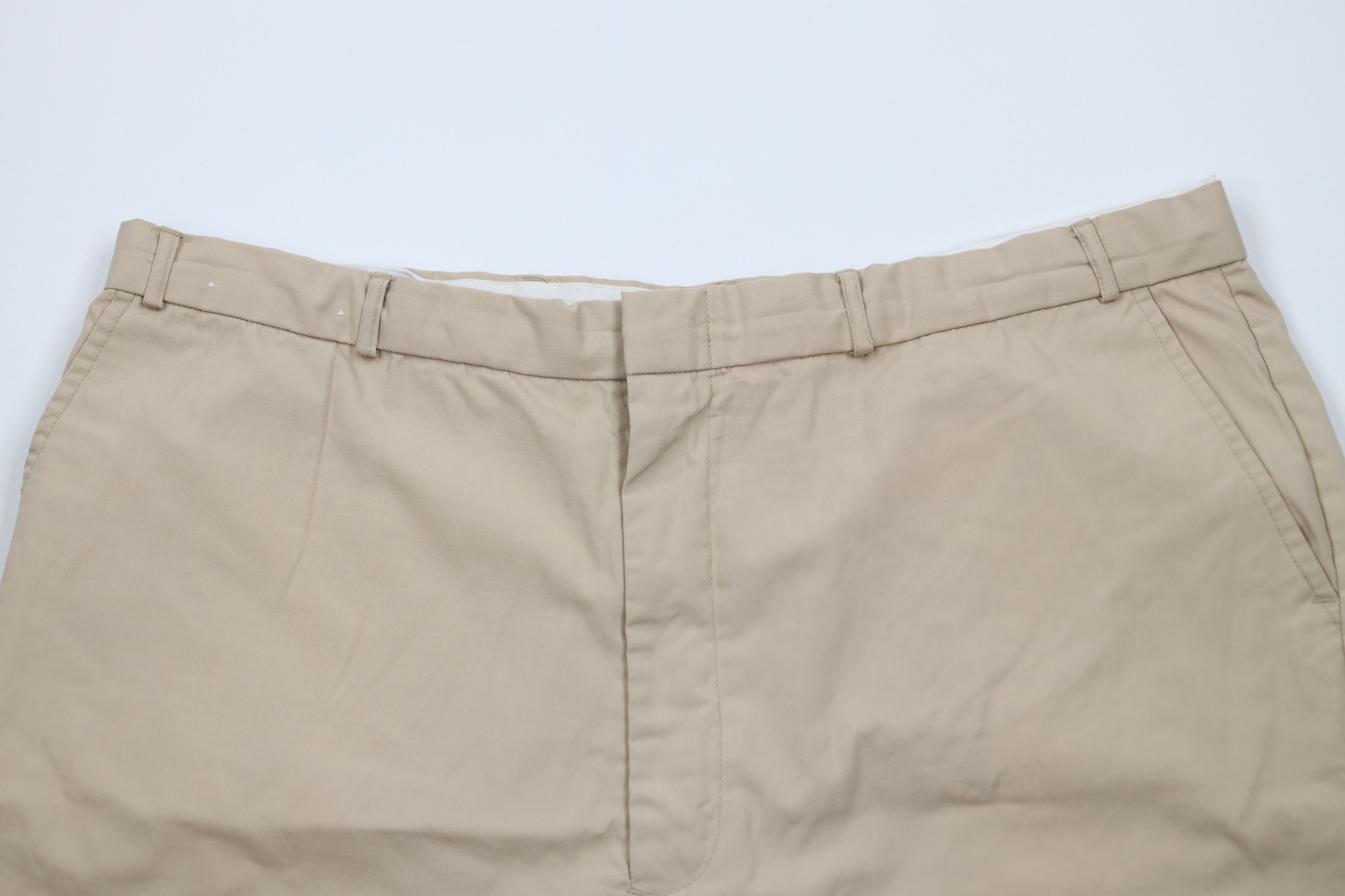 Vintage Vintage 80s 90s Streetwear Above Knee Chino Shorts Beige Size US 42 / EU 58 - 2 Thumbnail