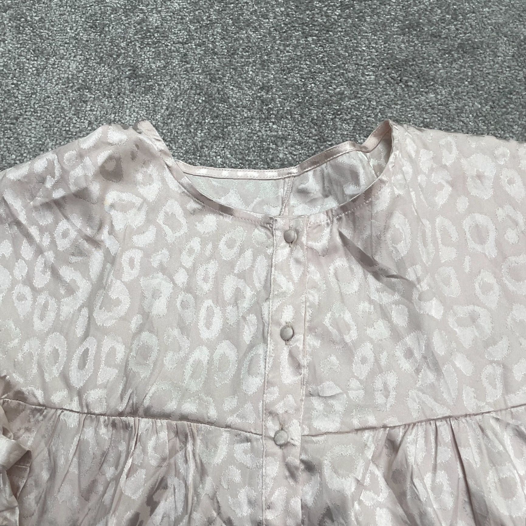 Pinko Unbranded Satin Blouse Womens Large pink Leopard Long Sleeve Button Down Casual Size L / US 10 / IT 46 - 3 Thumbnail