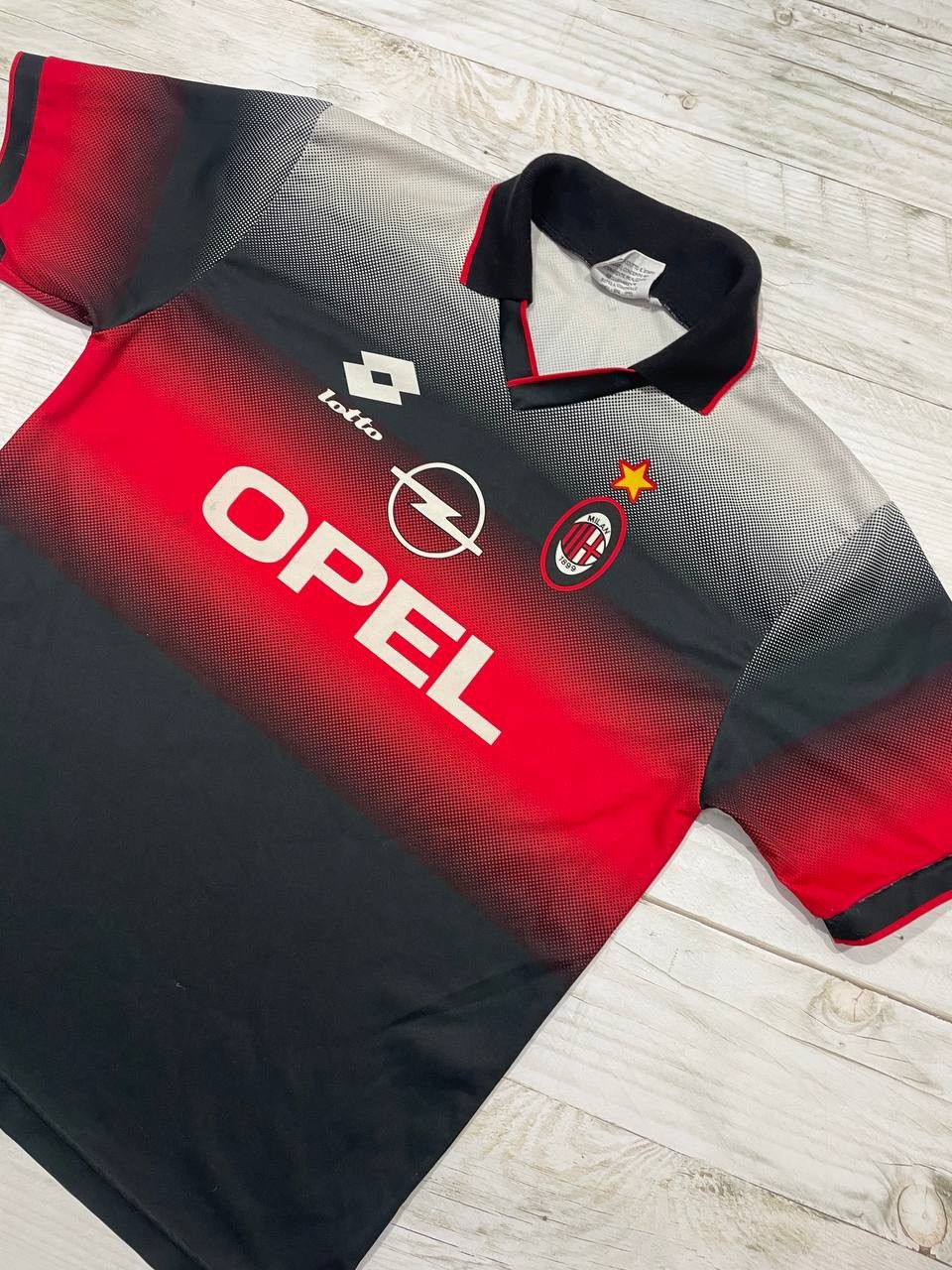 Lotto Sport Lotto AC Milan 1995 1996 Training Shirt Soccer Jersey Size US XL / EU 56 / 4 - 2 Thumbnail