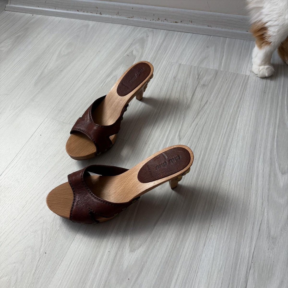 Miu Miu Miumiu clog mules Size US 7.5 / IT 37.5 - 1 Thumbnail