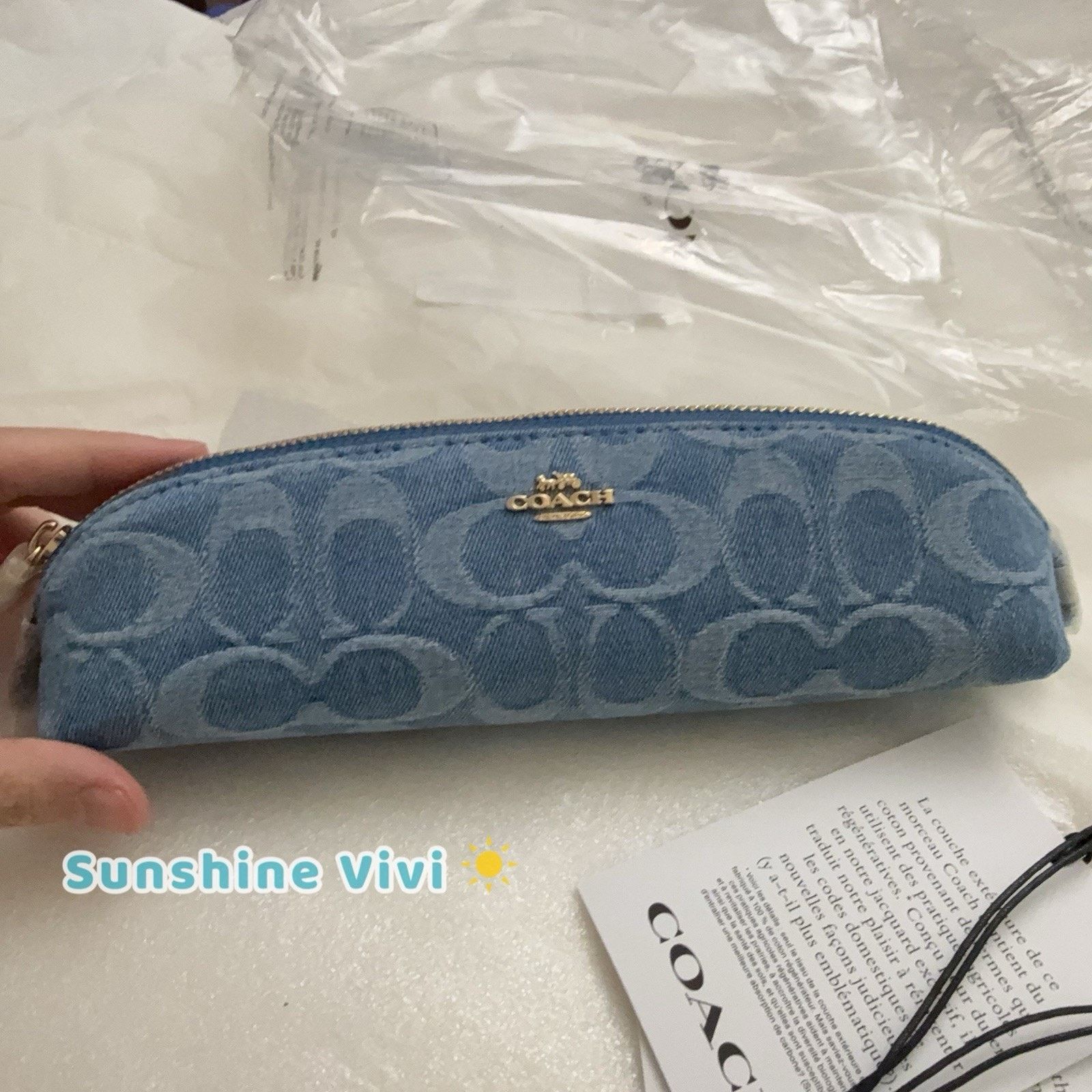 Coach NWT Coach Pencil Case In Signature Denim CDC10 Gold/Indigo Size ONE SIZE - 3 Thumbnail