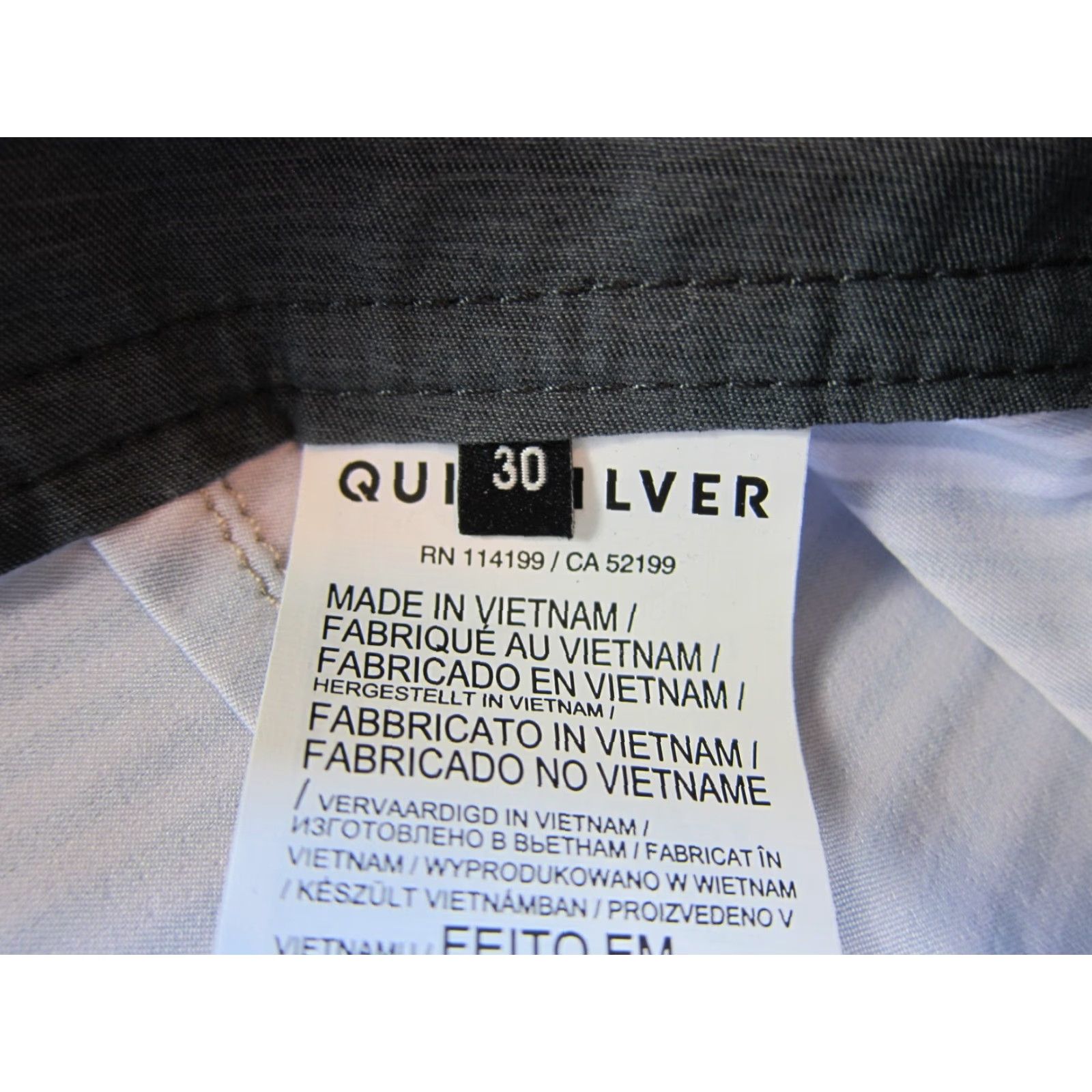 Quiksilver VINTAGE Quiksilver Highline Grey Stripe Stretch Pocket Surf Beach Board Short Men 30 Size US 30 / EU 46 - 4 Thumbnail