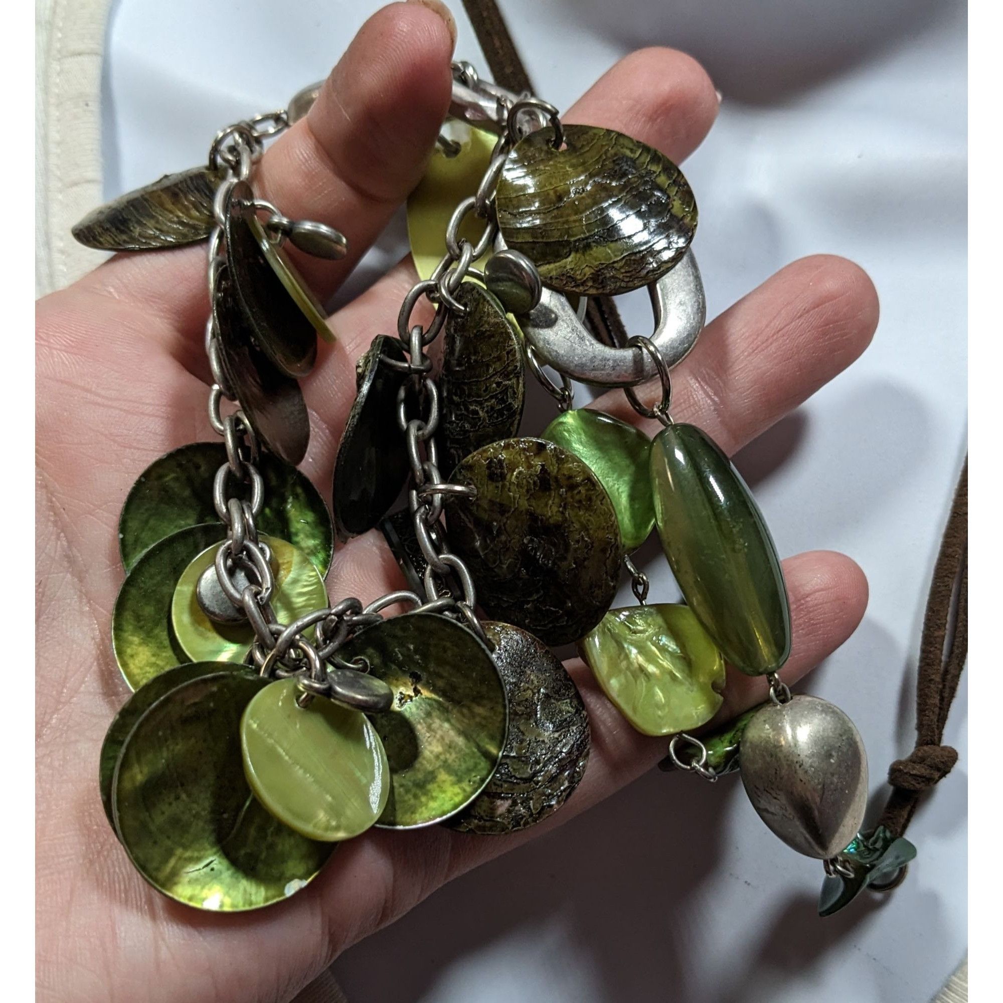 Other Bohemian Green Shell And Metal Beaded Necklace On Brown Sued Size ONE SIZE - 6 Thumbnail