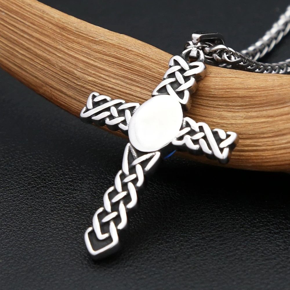 Vintage Nordic Viking Celtics Knot Cross Pendant Necklace Size ONE SIZE - 2 Thumbnail