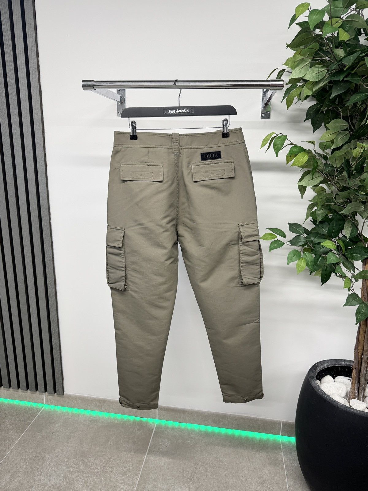 Dior Dior Multi Pocket Cargo Pants In Olive Green RRP £850 Size US 32 / EU 48 - 1 Thumbnail