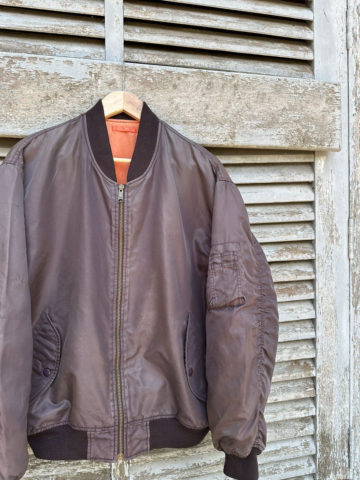 Vintage 🪖Vintage Uniqlo Sun Faded Bomber Jacket Size US L / EU 52-54 / 3 - 7 Thumbnail