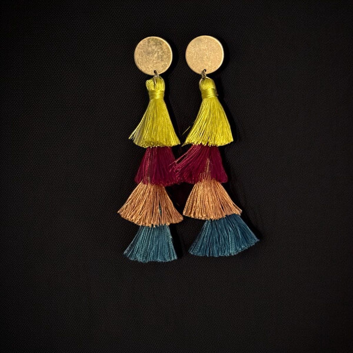 Other Multicolor tiered tassel dangle earrings Size ONE SIZE - 1 Thumbnail