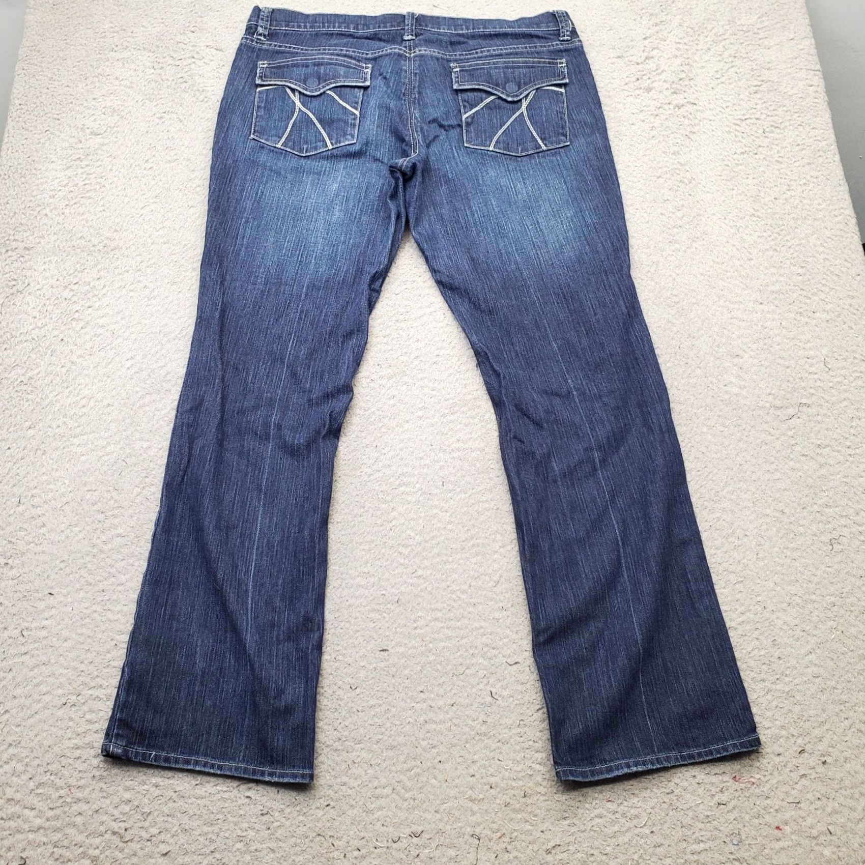 Vintage New York & Company Jeans Womens 14P Petite Blue Denim Straight Stretch Whiskered 5-Pocket Design Regular Waist 28.5 Inseam 38" Outseam Size 36" / US 14 / IT 50 - 2 Thumbnail