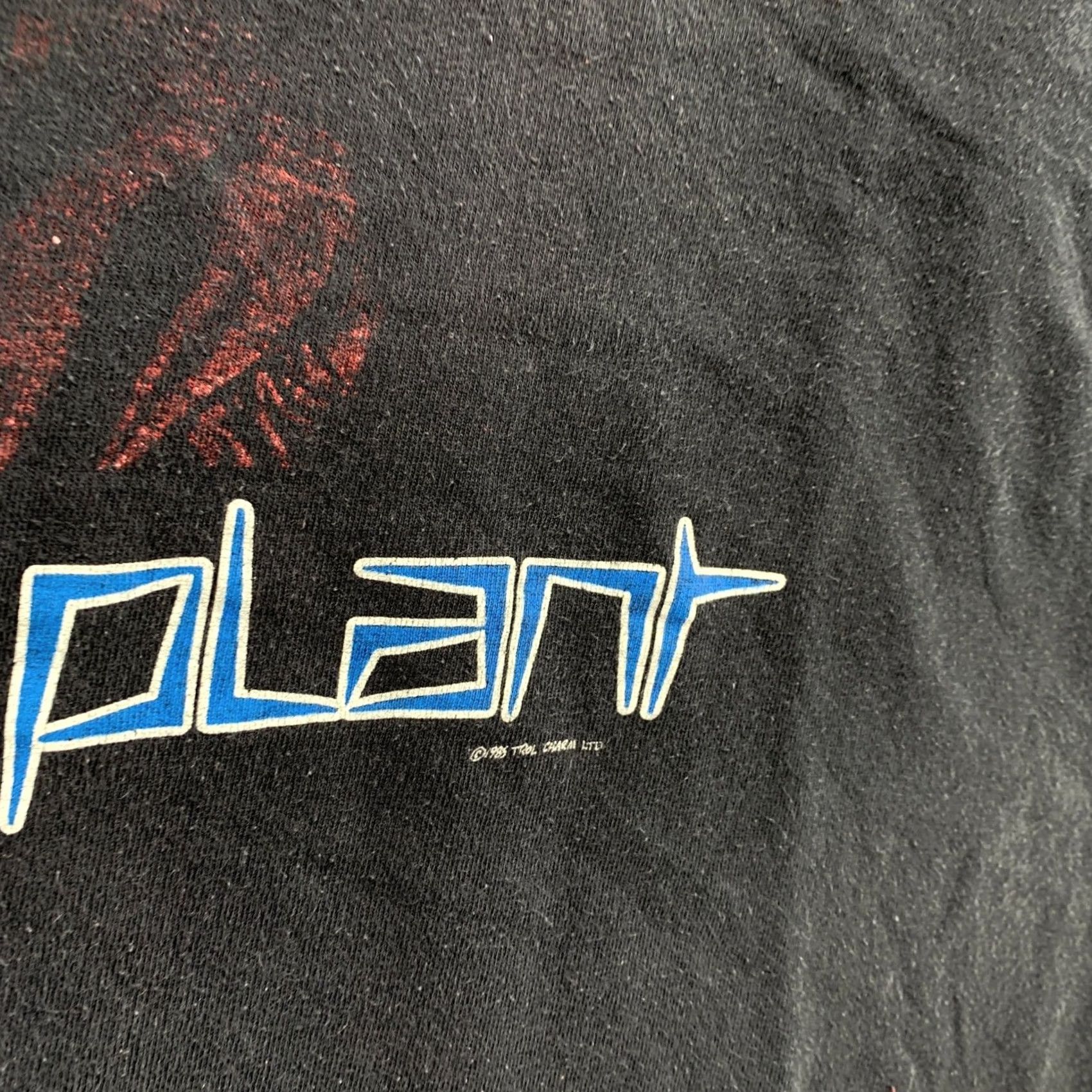 Hanes VINTAGE Robert Plant Led Zeppelin T Shirt Mens L Black 1985 Rock Band USA Mens L Black Size US L / EU 52-54 / 3 - 7 Thumbnail