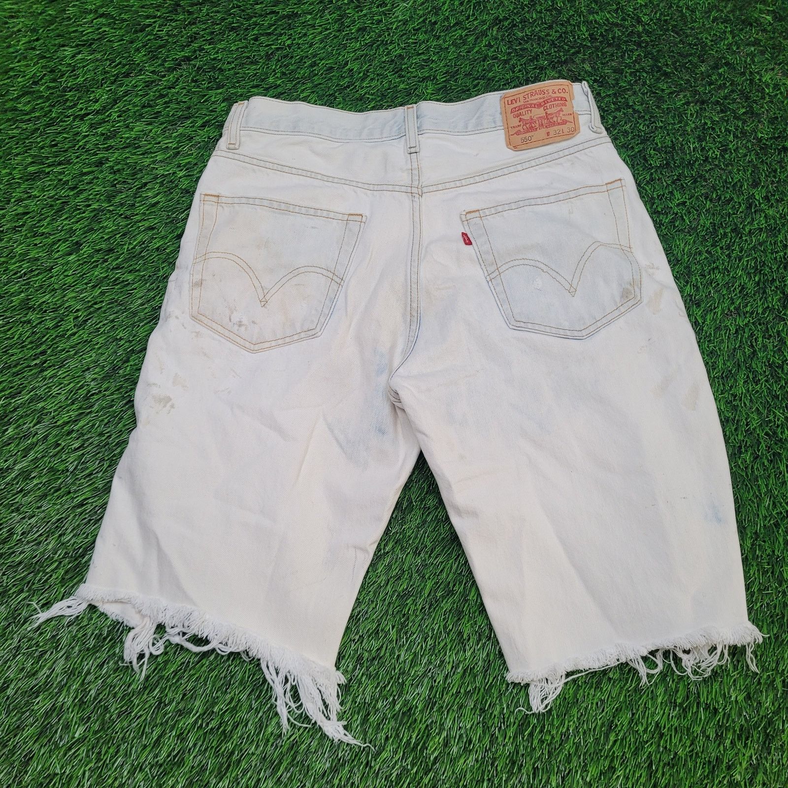 Levi's Y2K Style Levis Jorts Mens 32 Thrashed Painter Destroyed Size US 32 / EU 48 - 5 Thumbnail