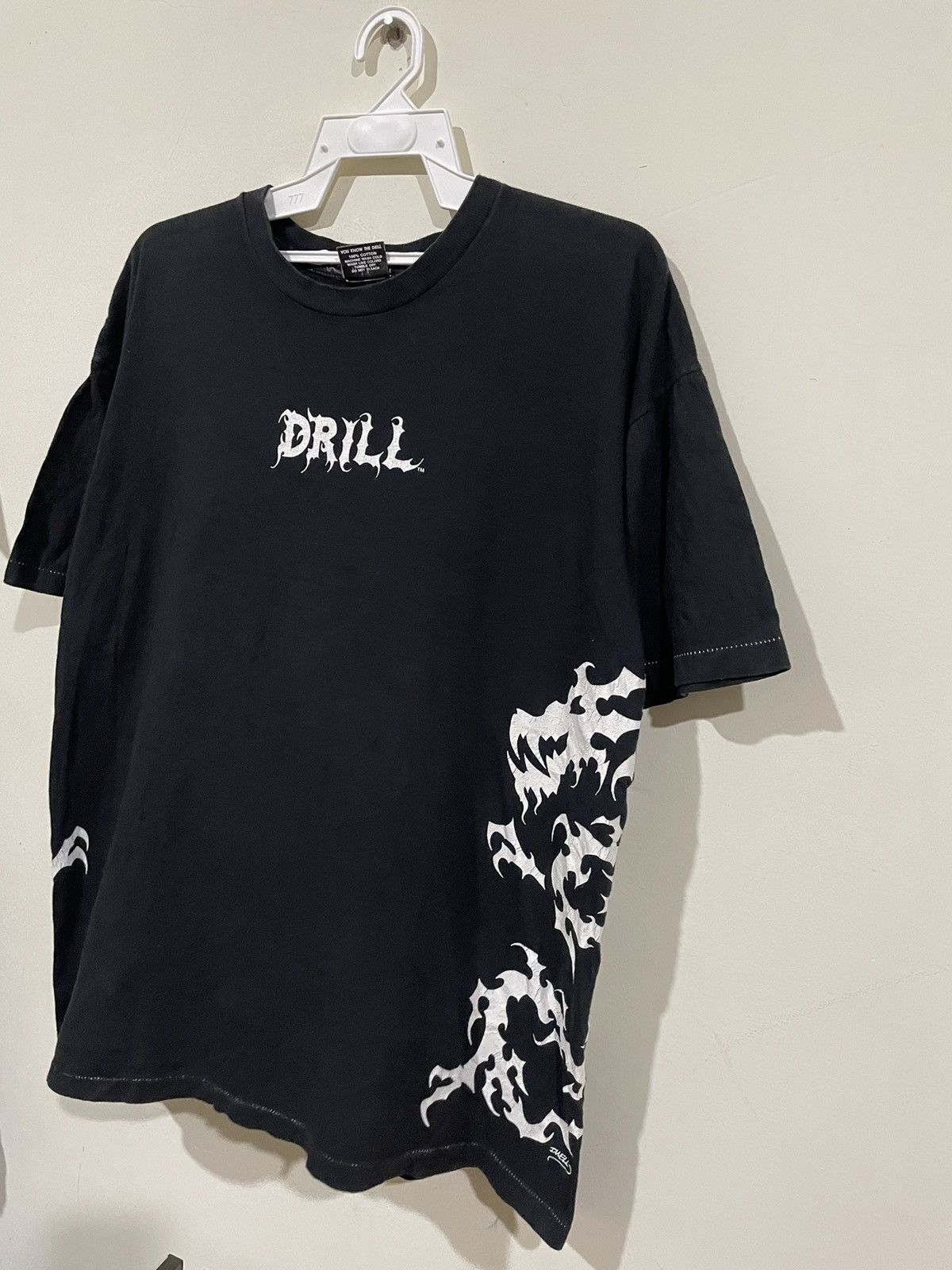 Vintage Vintage Dwell 90s Drill Skateboard Dwell Dragon Graffiti Tee Size US L / EU 52-54 / 3 - 5 Thumbnail
