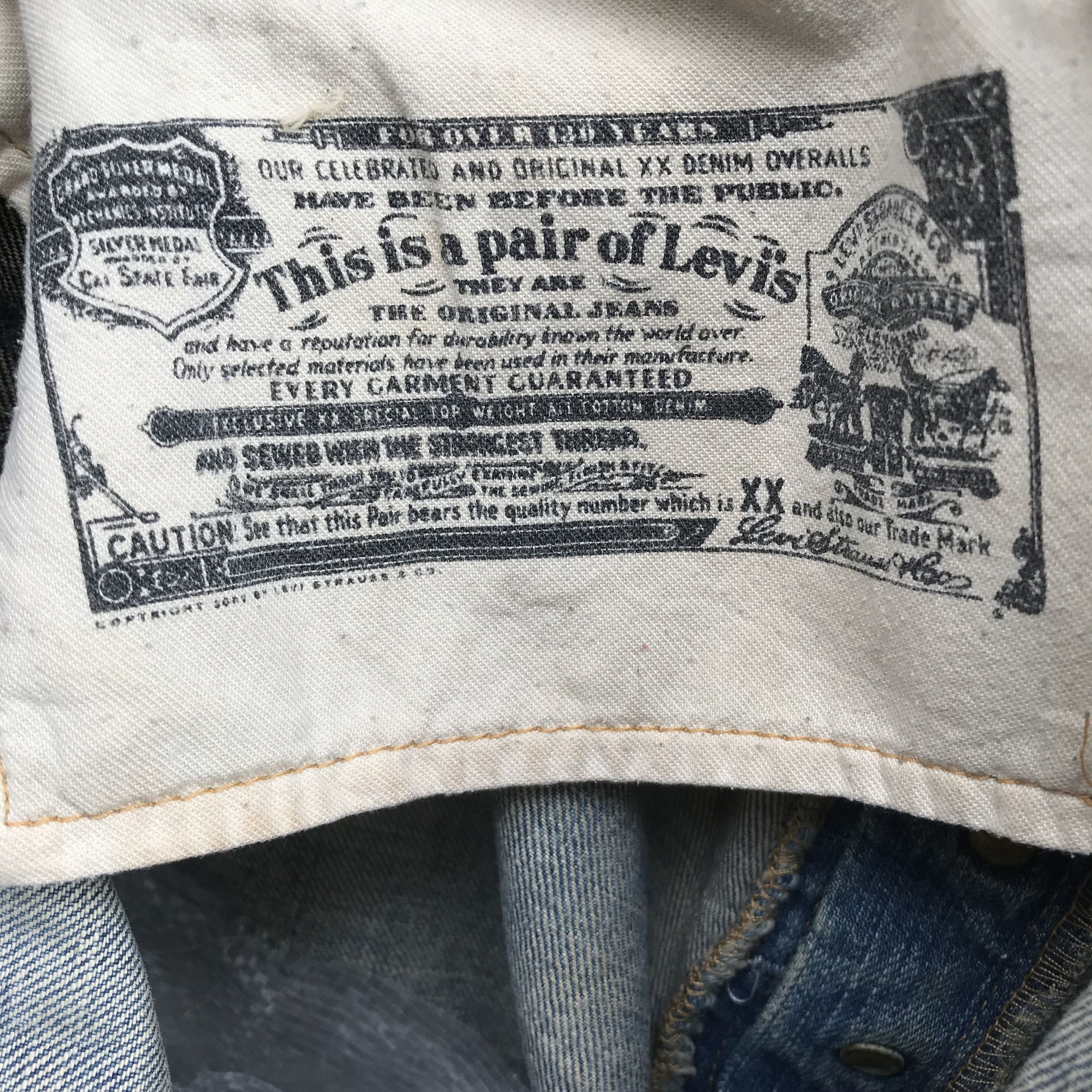 Levi's Levi’s 501 Distressed Jeans Faded Ripped Workwear Grunge Size US 36 / EU 52 - 12 Thumbnail