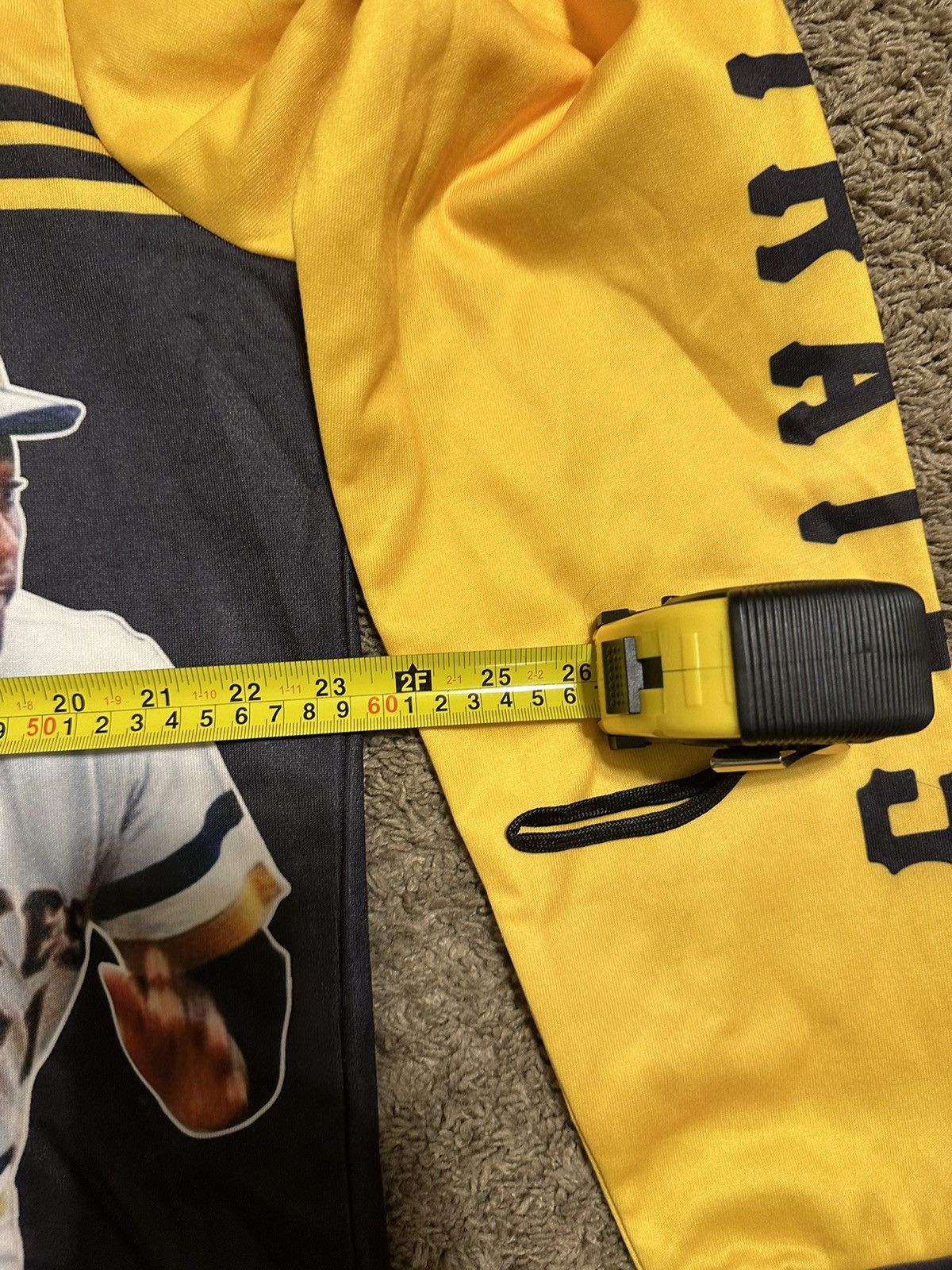 Nike × Vintage Vintage MLB Pirates “Clemente” Hoodie 00s size medium Size US M / EU 48-50 / 2 - 7 Thumbnail