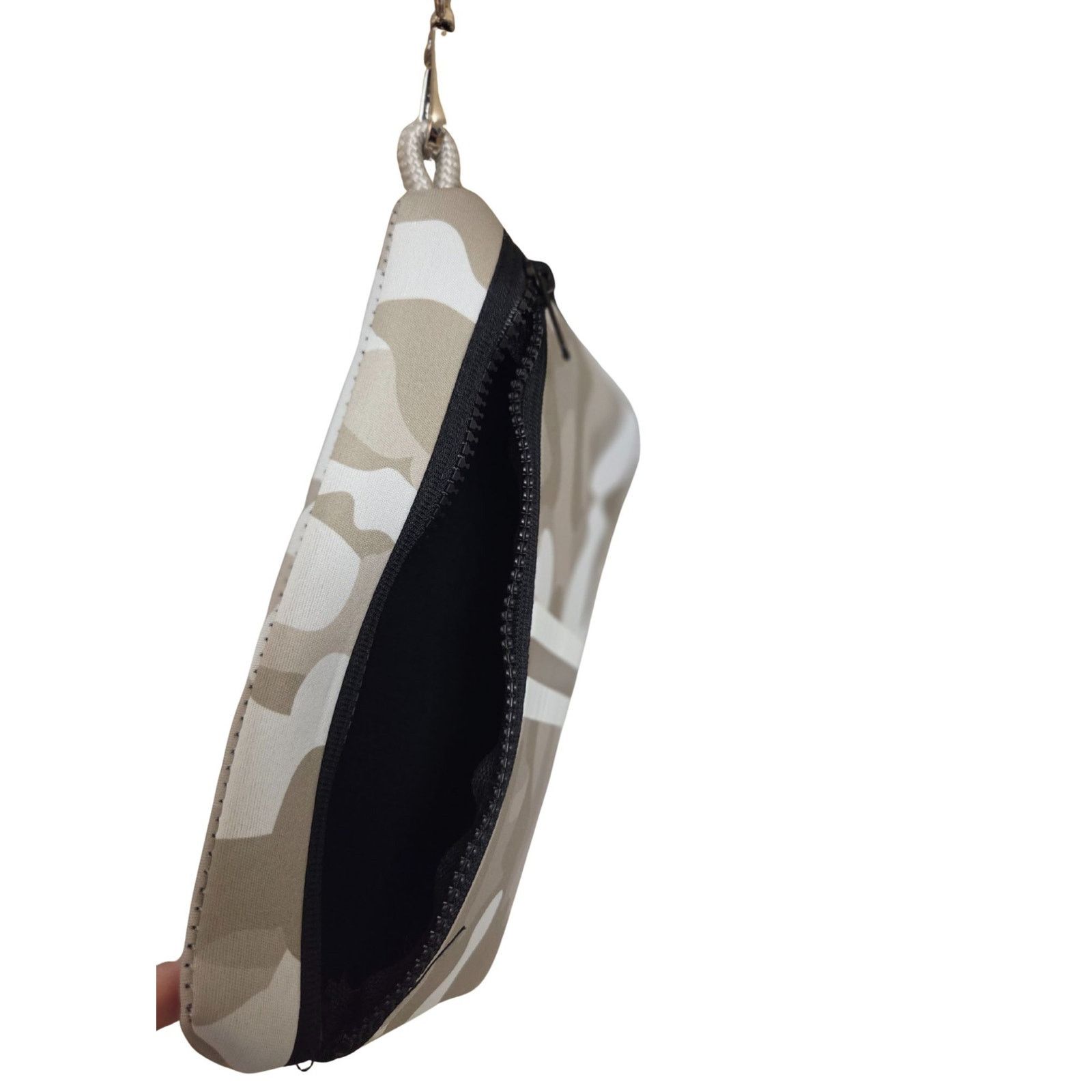 Nordstrom Haute Shore Camo Neoprene Tote w/ Wallet – NWT Size ONE SIZE - 4 Thumbnail