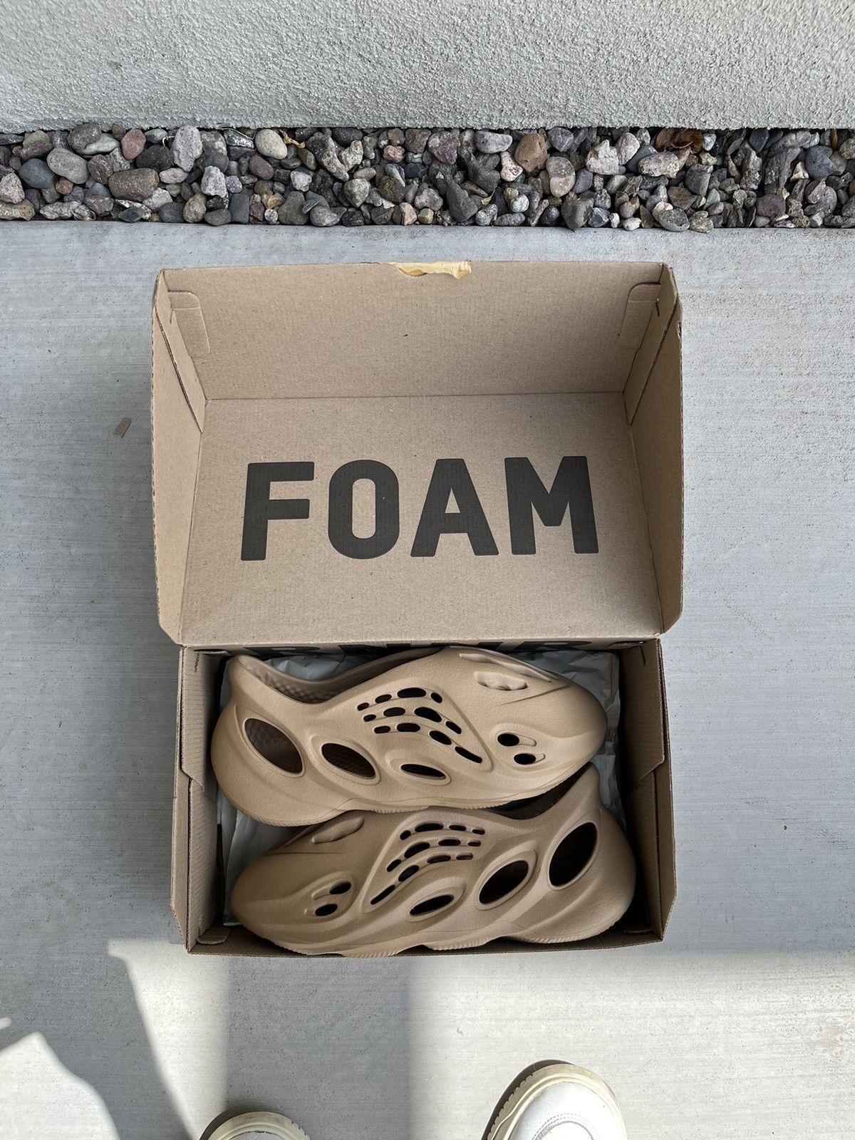 Yeezy Foam Rnners Ochre