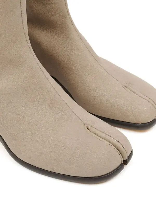 Maison Margiela o1w1db10825 Tabi Ankle Boots in Beige Size US 9 / EU 42 - 4 Thumbnail