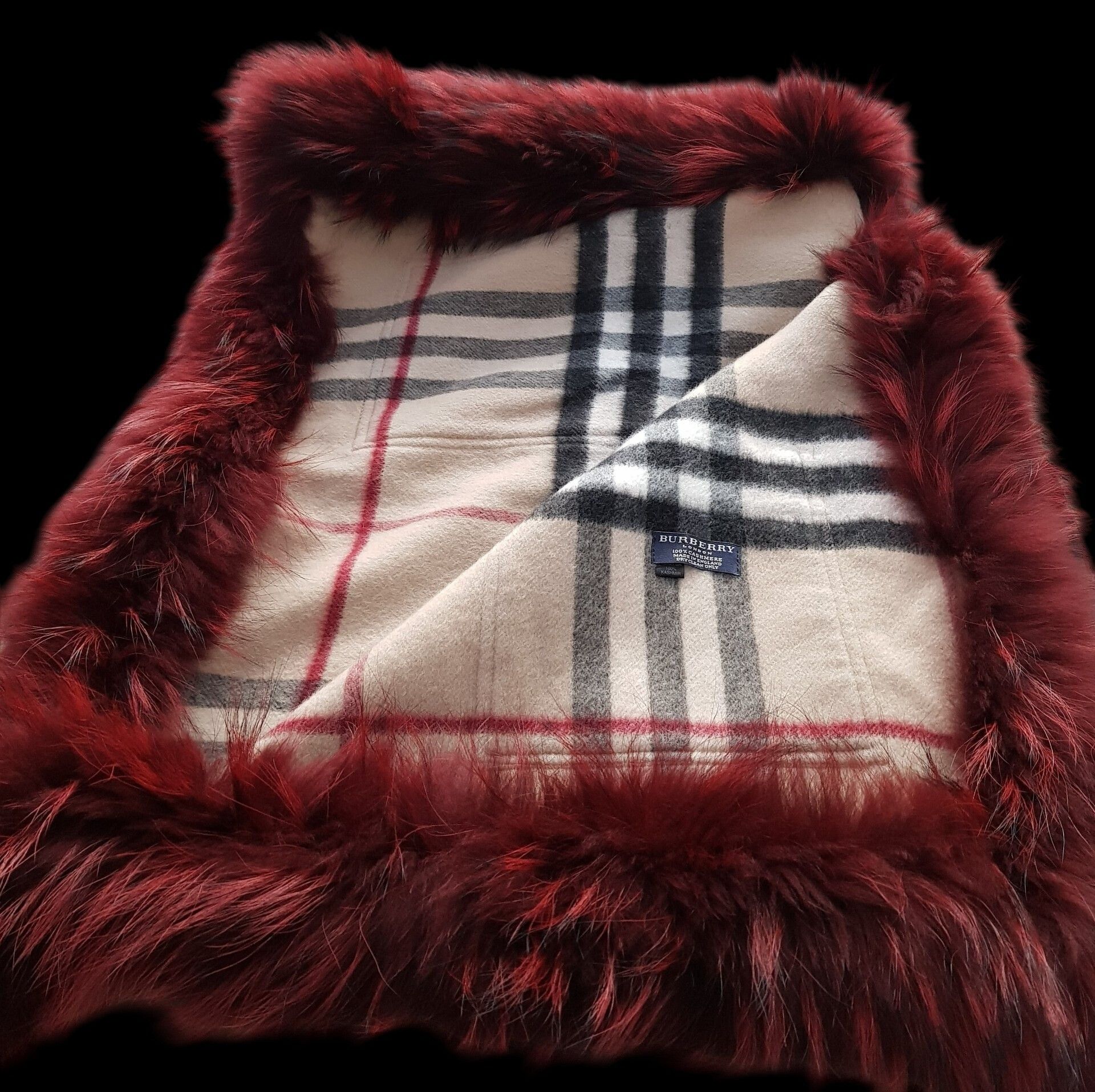 Burberry Burberry 100% Cashmere Fur Trim Scarf/Shawl Wrap Plaid Desig Size ONE SIZE - 16 Thumbnail