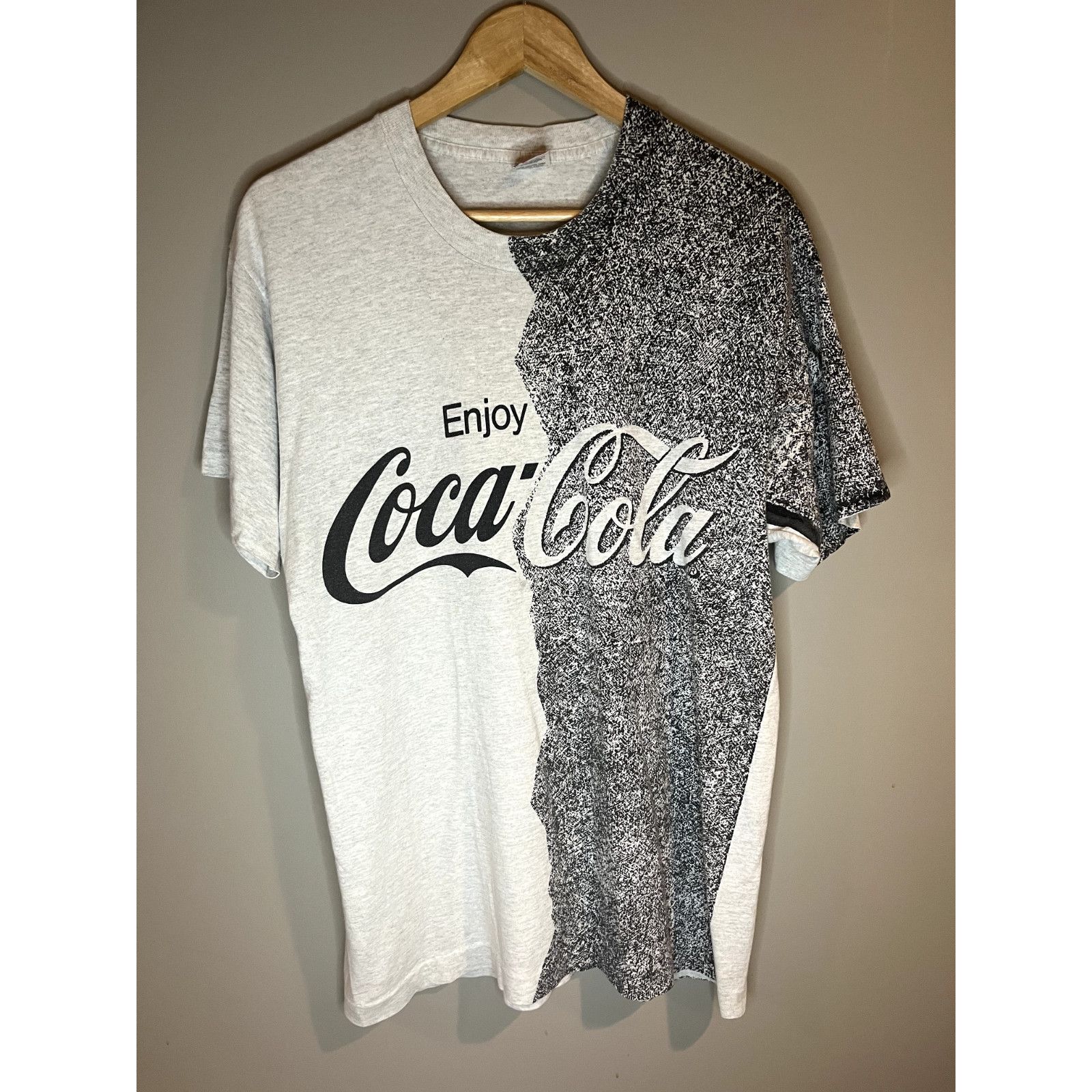 Vintage Vintage Coca Cola All Over Print Shirt Size US L / EU 52-54 / 3 - 1 Thumbnail
